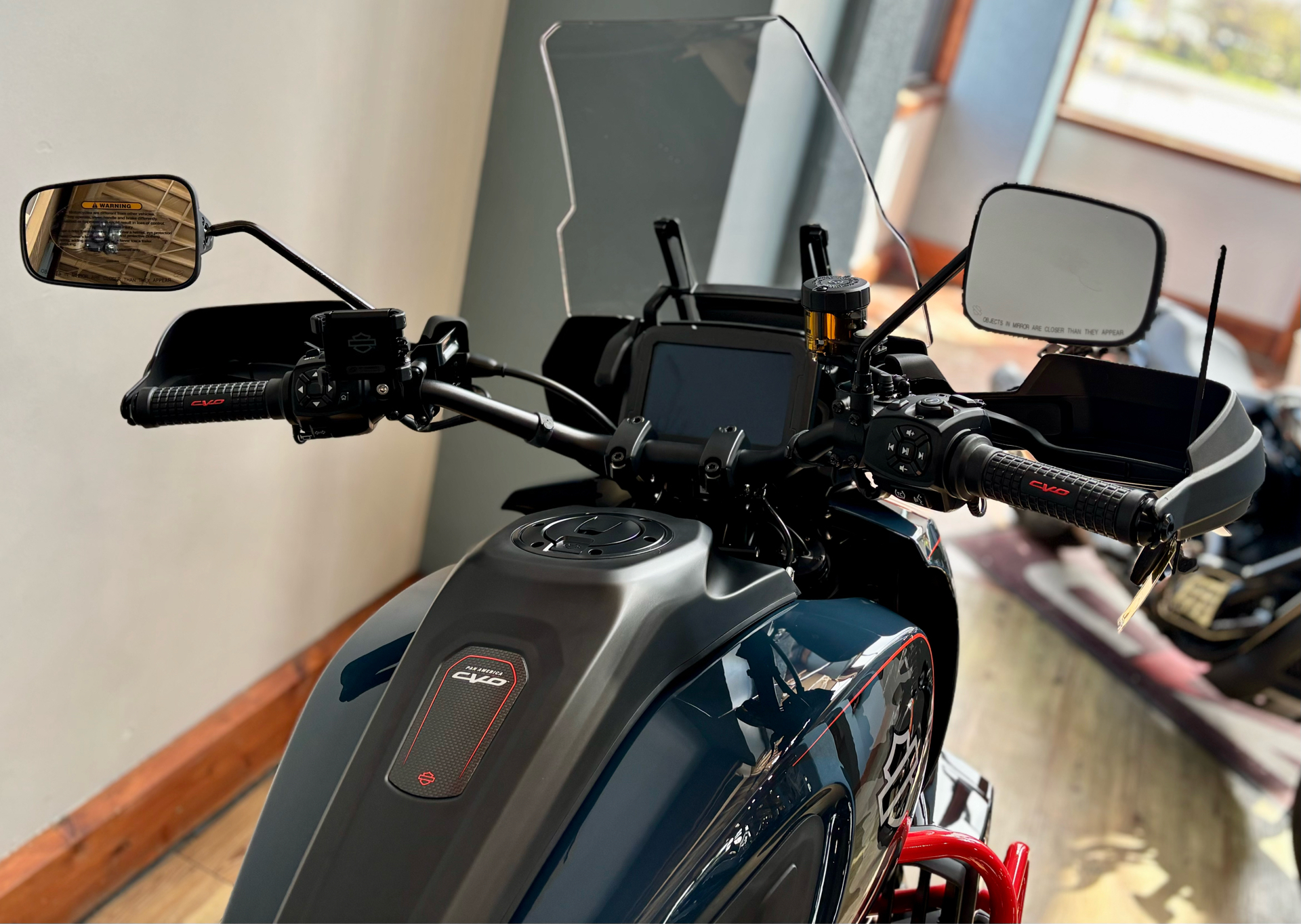 2025 Harley-Davidson CVO™ Pan America® in Loveland, Colorado - Photo 12