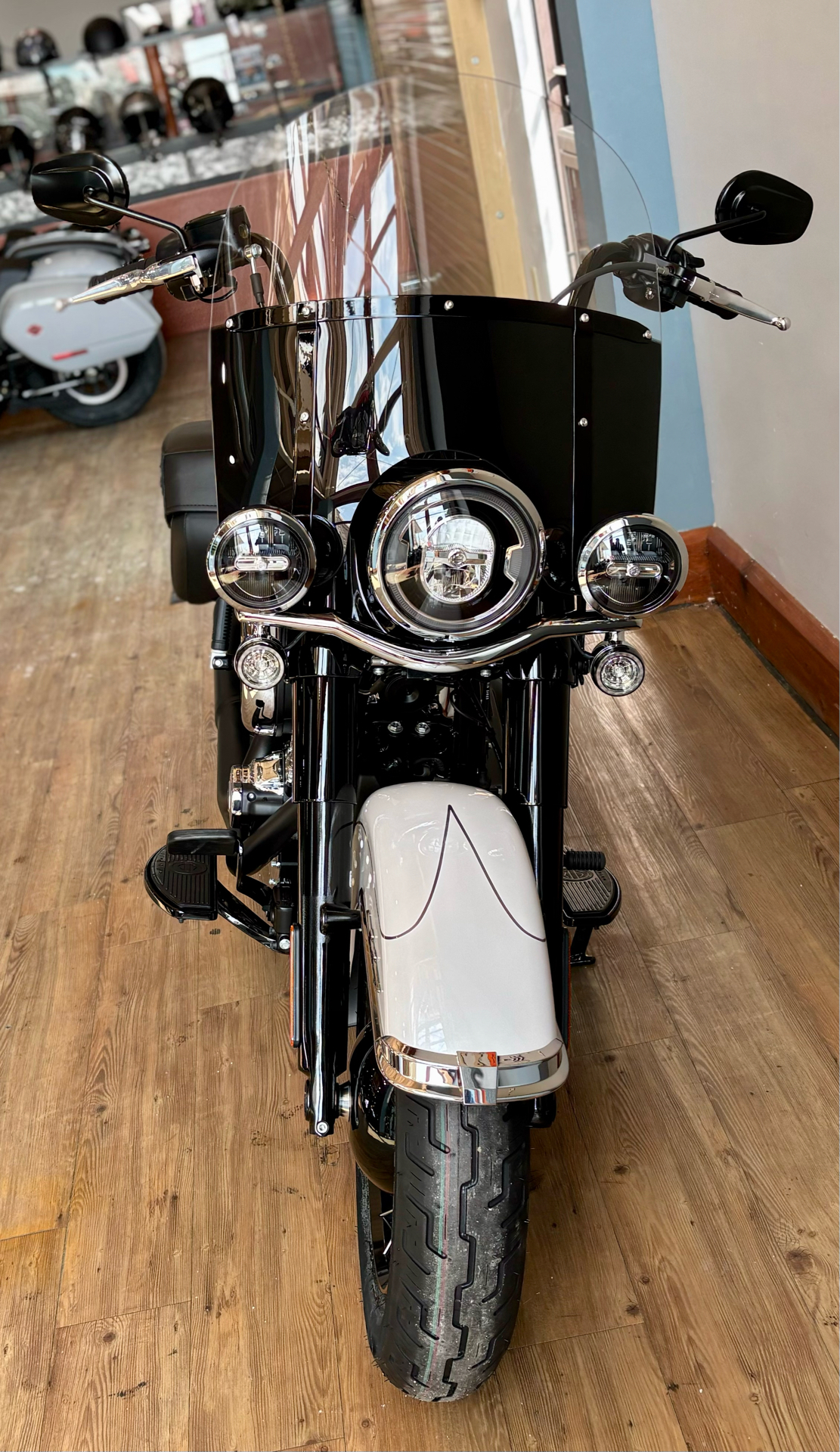 2025 Harley-Davidson Heritage Classic in Loveland, Colorado - Photo 4