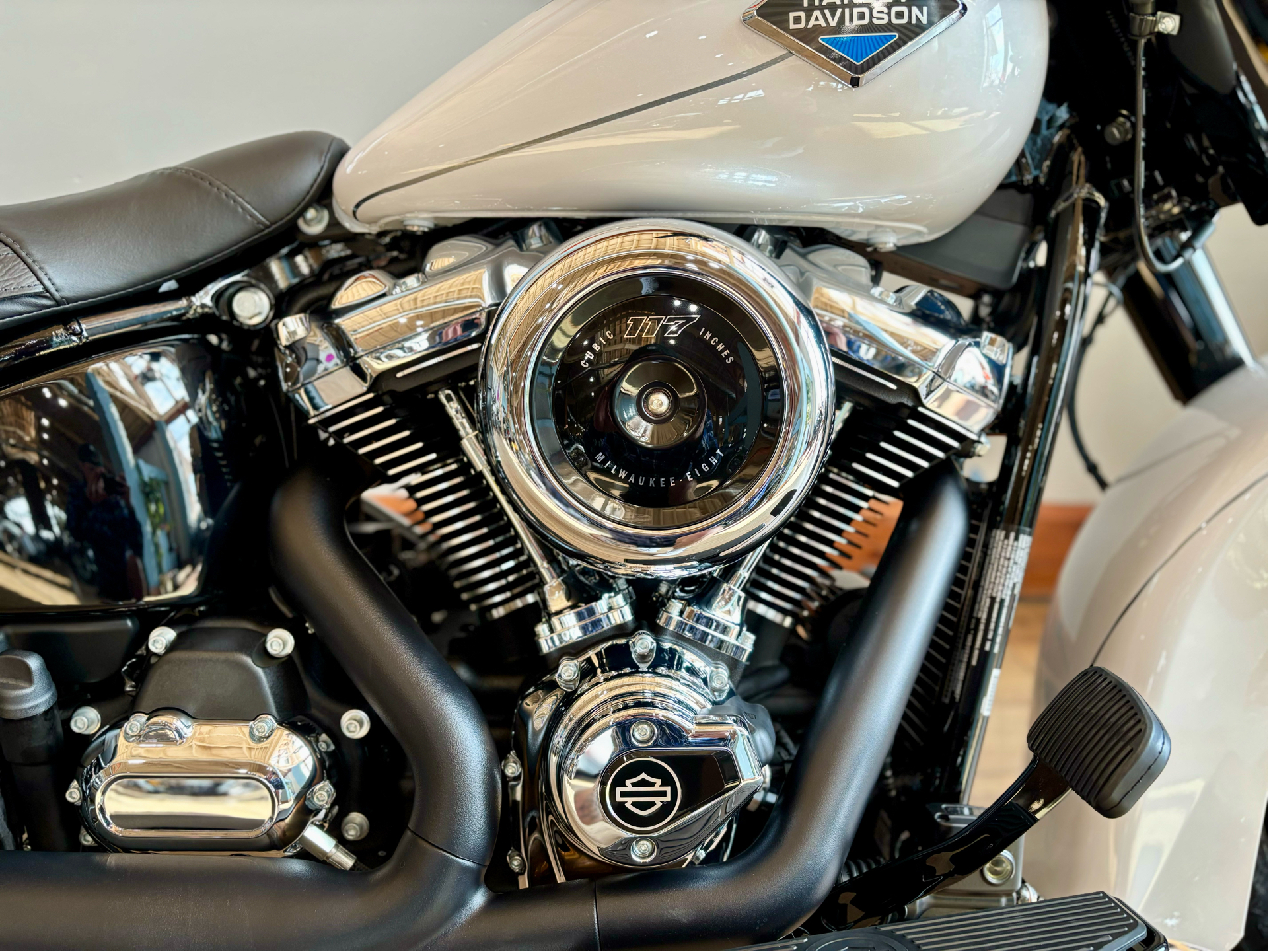 2025 Harley-Davidson Heritage Classic in Loveland, Colorado - Photo 7