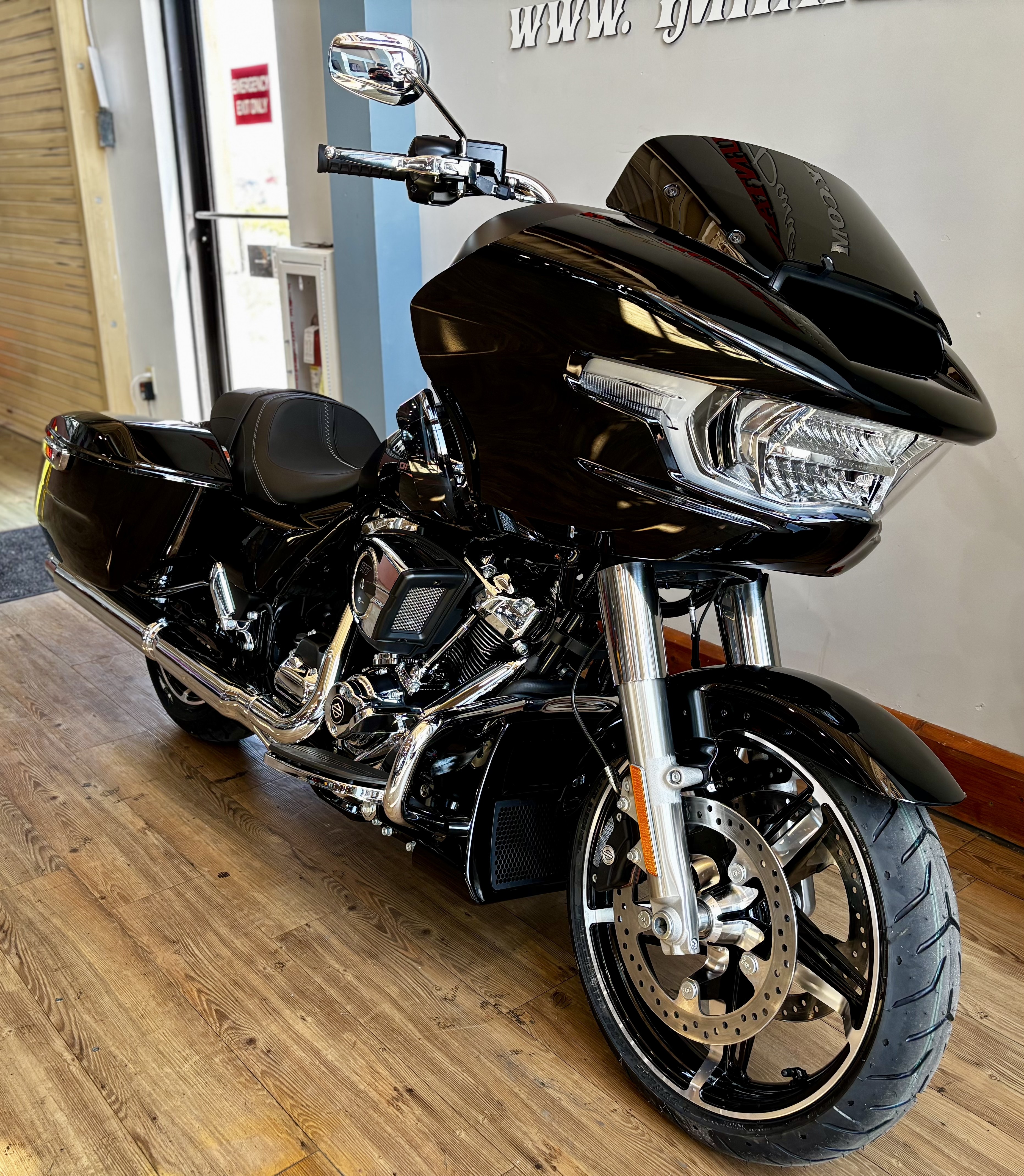 2025 Harley-Davidson Road Glide® in Loveland, Colorado - Photo 2