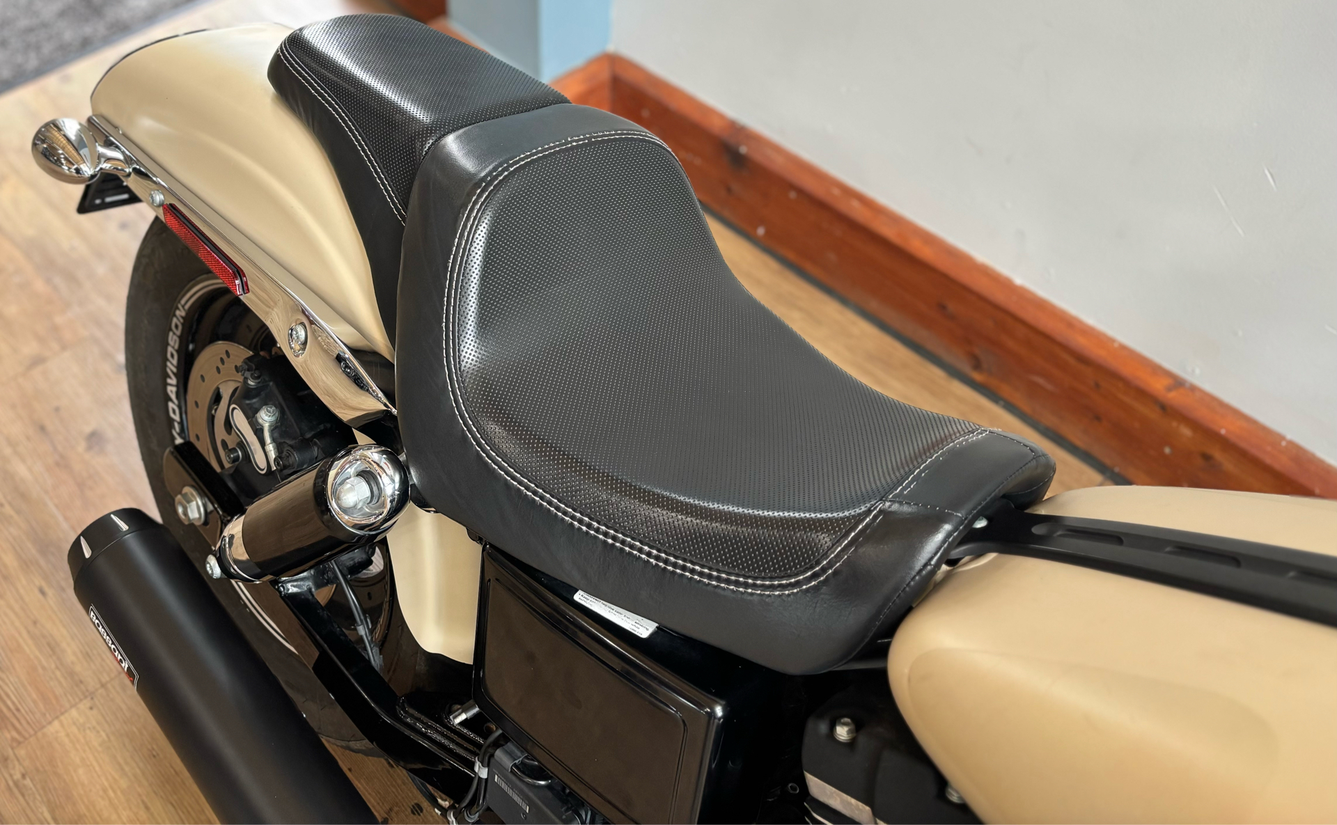 2014 Harley-Davidson Dyna® Fat Bob® in Loveland, Colorado - Photo 11