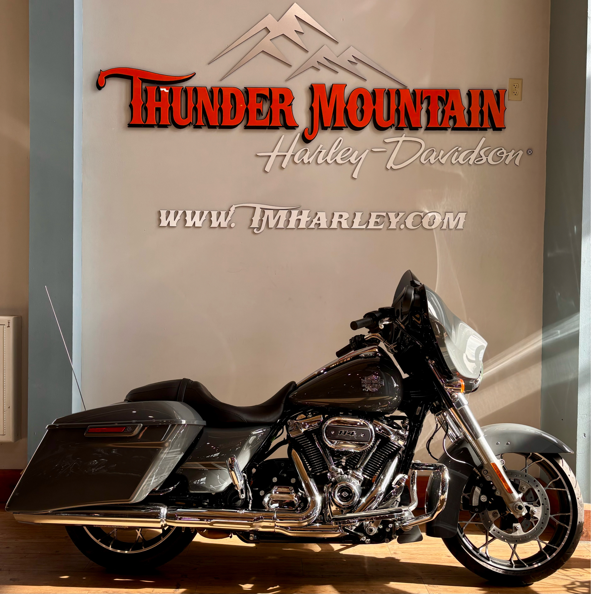 2022 Harley-Davidson Street Glide® Special in Loveland, Colorado - Photo 1