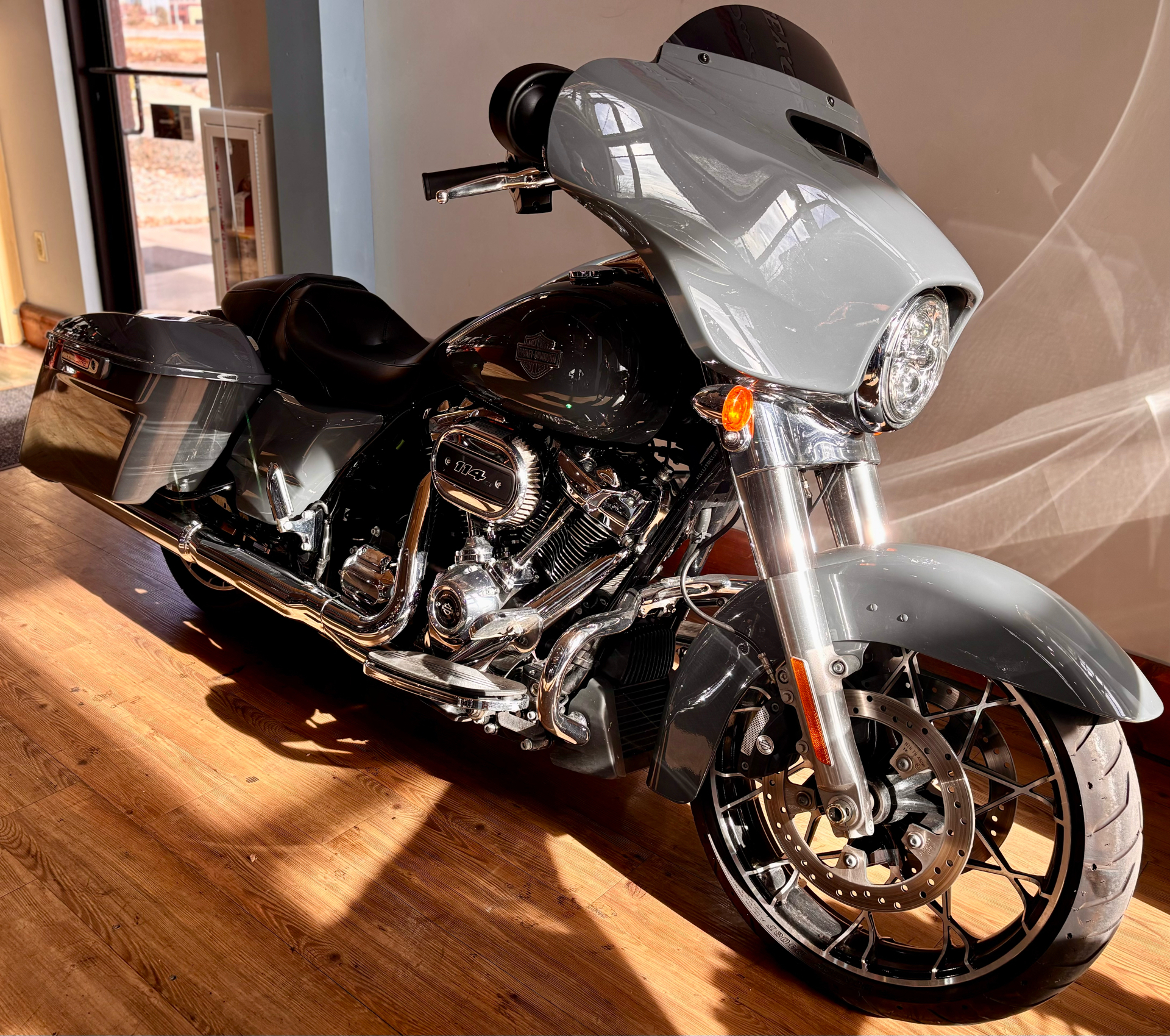 2022 Harley-Davidson Street Glide® Special in Loveland, Colorado - Photo 4