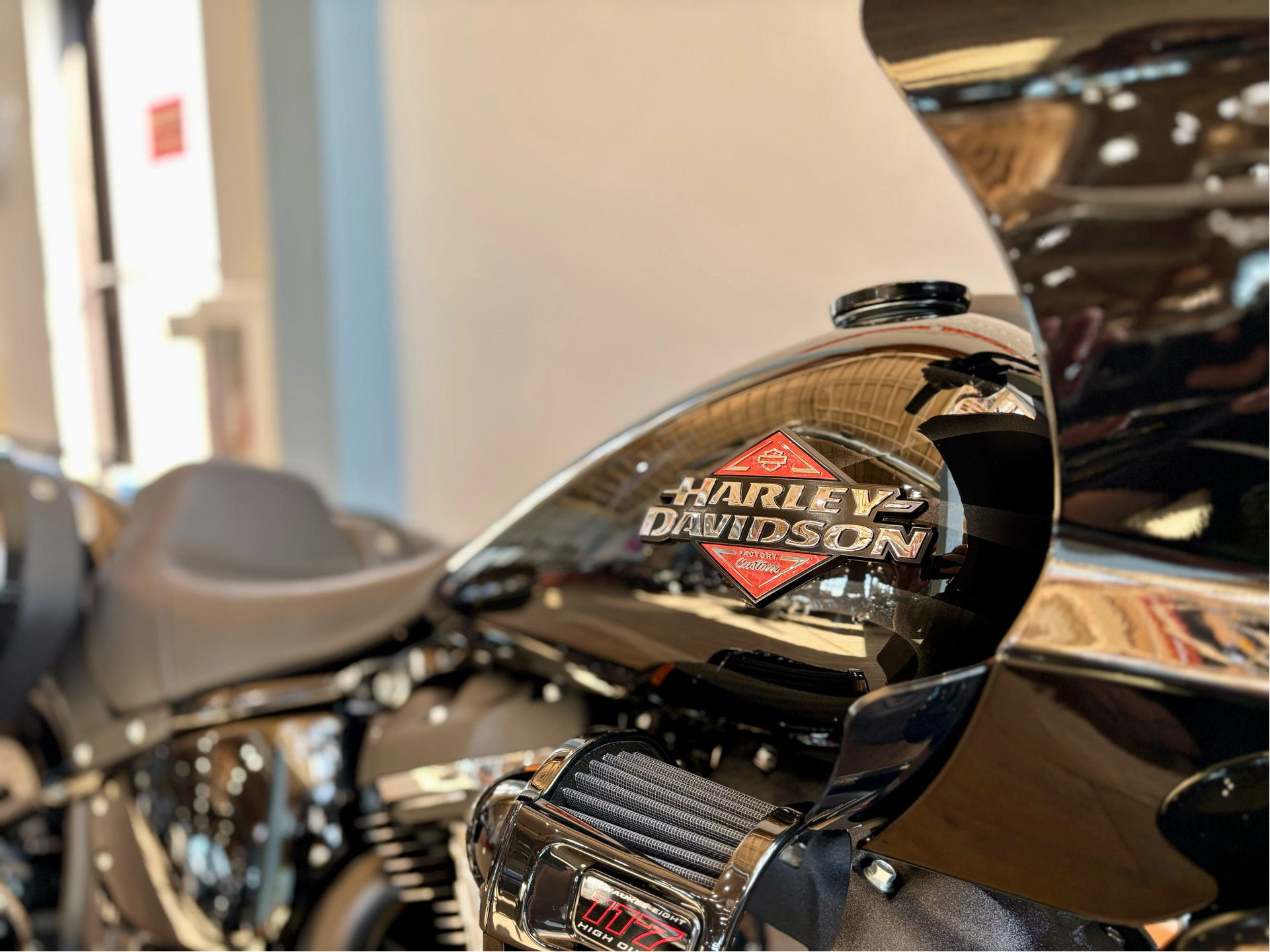 2025 Harley-Davidson Low Rider® ST in Loveland, Colorado - Photo 7