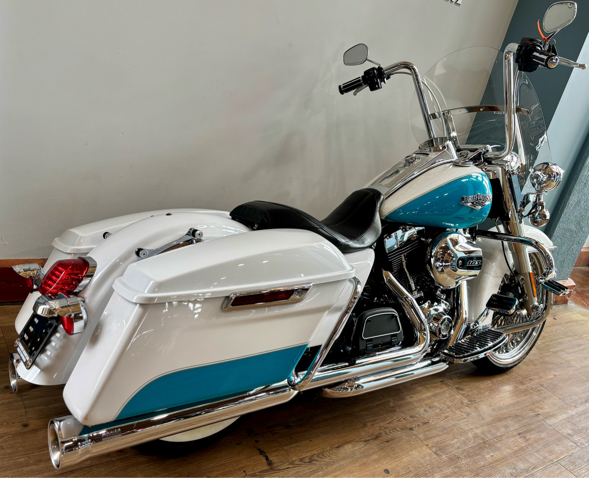 2016 Harley-Davidson Road King® in Loveland, Colorado - Photo 3