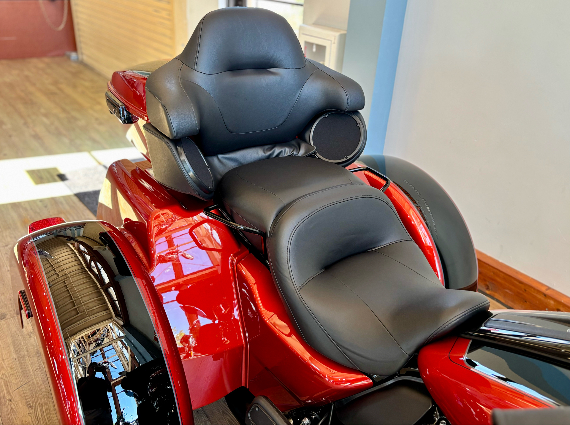 2025 Harley-Davidson Tri Glide® Ultra in Loveland, Colorado - Photo 8