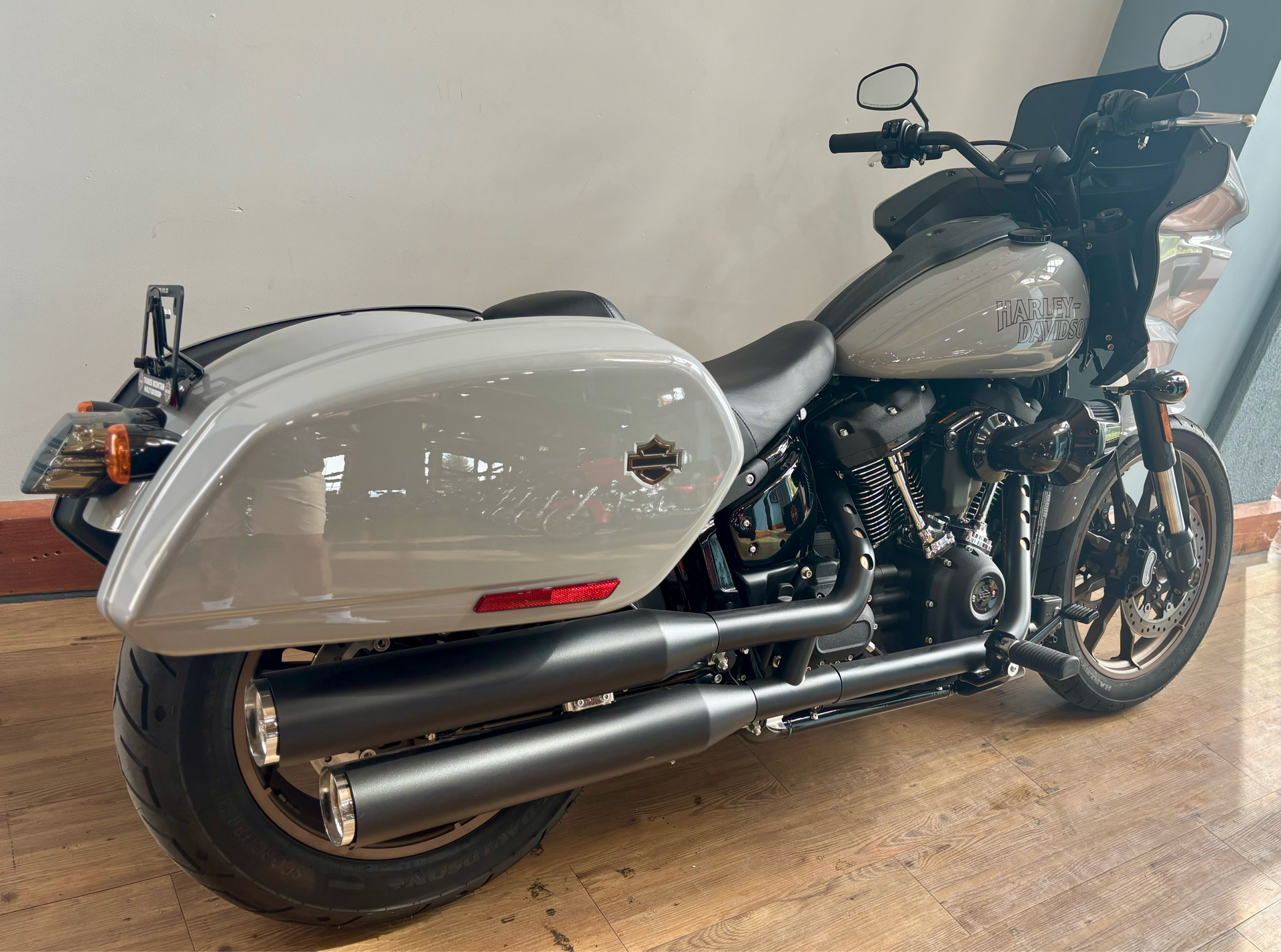2024 Harley-Davidson Low Rider® ST in Loveland, Colorado - Photo 3