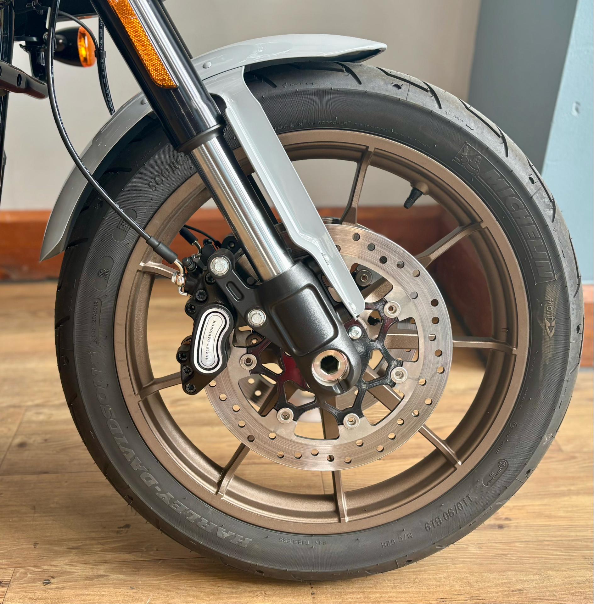 2024 Harley-Davidson Low Rider® ST in Loveland, Colorado - Photo 8