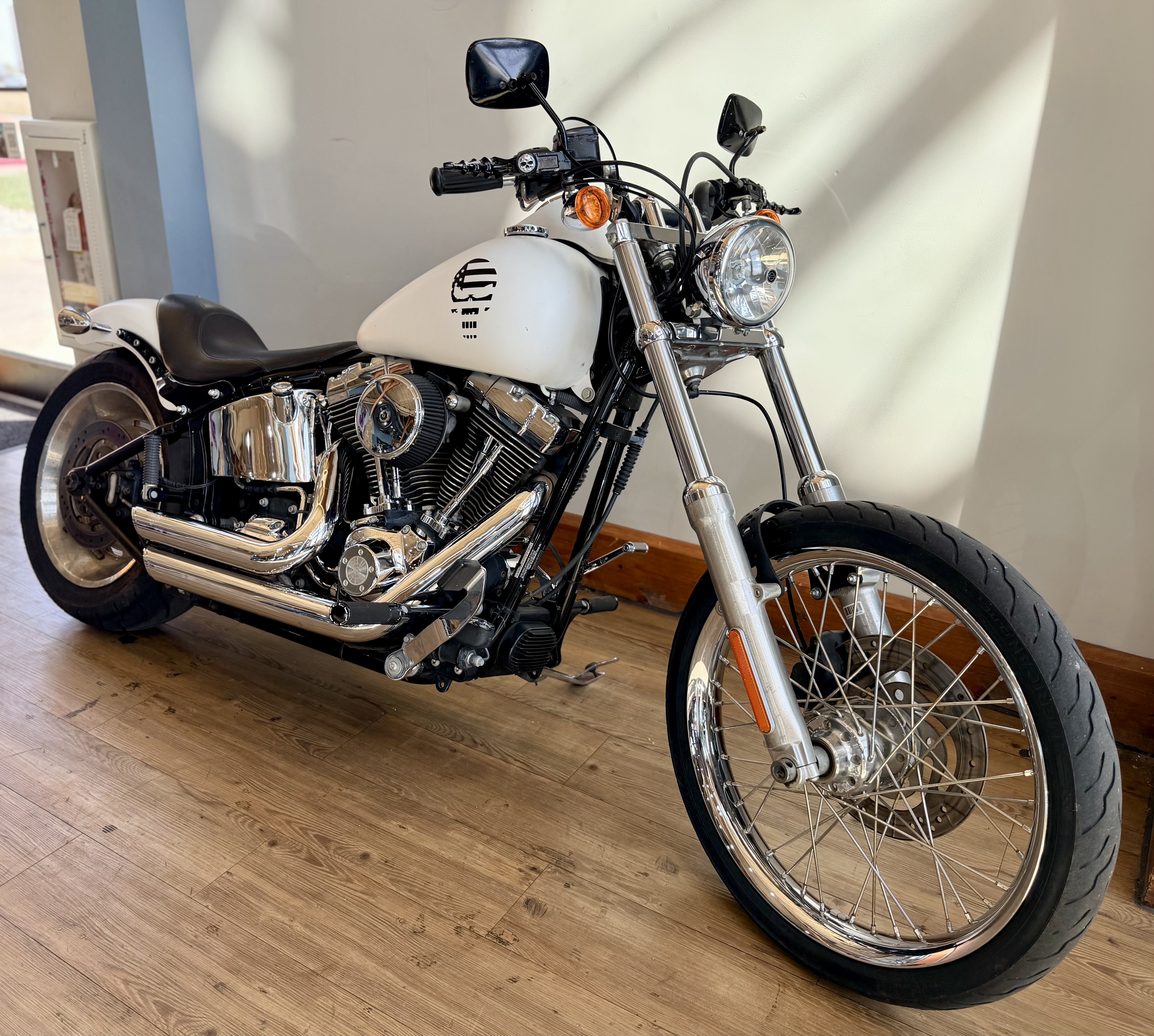 2009 Harley-Davidson Softail Custom in Loveland, Colorado - Photo 2