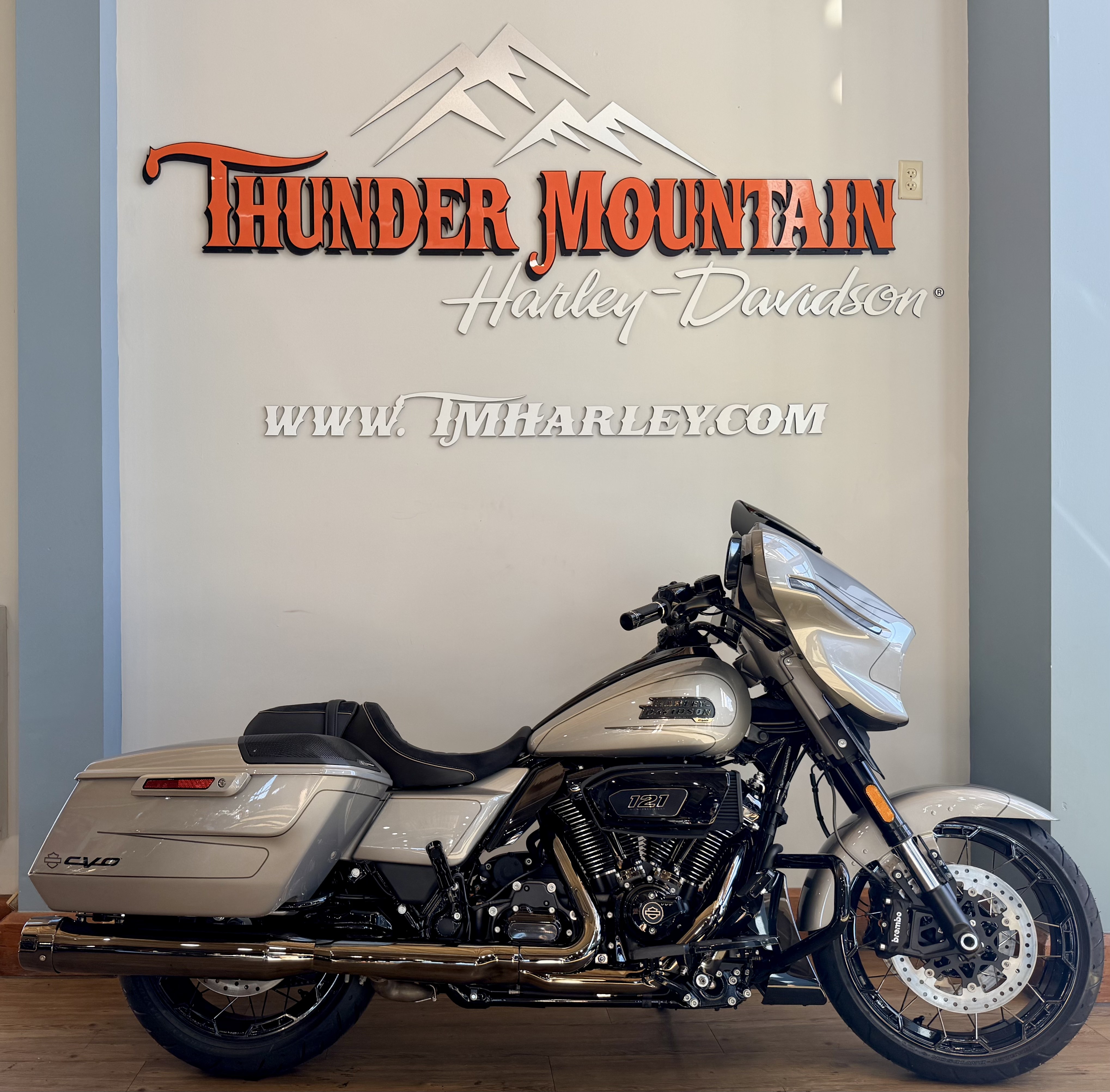 2023 Harley-Davidson CVO™ Street Glide® in Loveland, Colorado - Photo 1