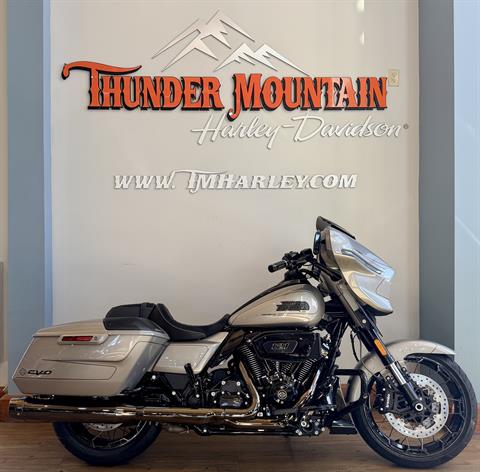 2023 Harley-Davidson CVO™ Street Glide® in Loveland, Colorado - Photo 1