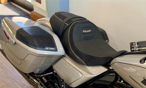 2023 Harley-Davidson CVO™ Street Glide® in Loveland, Colorado - Photo 7