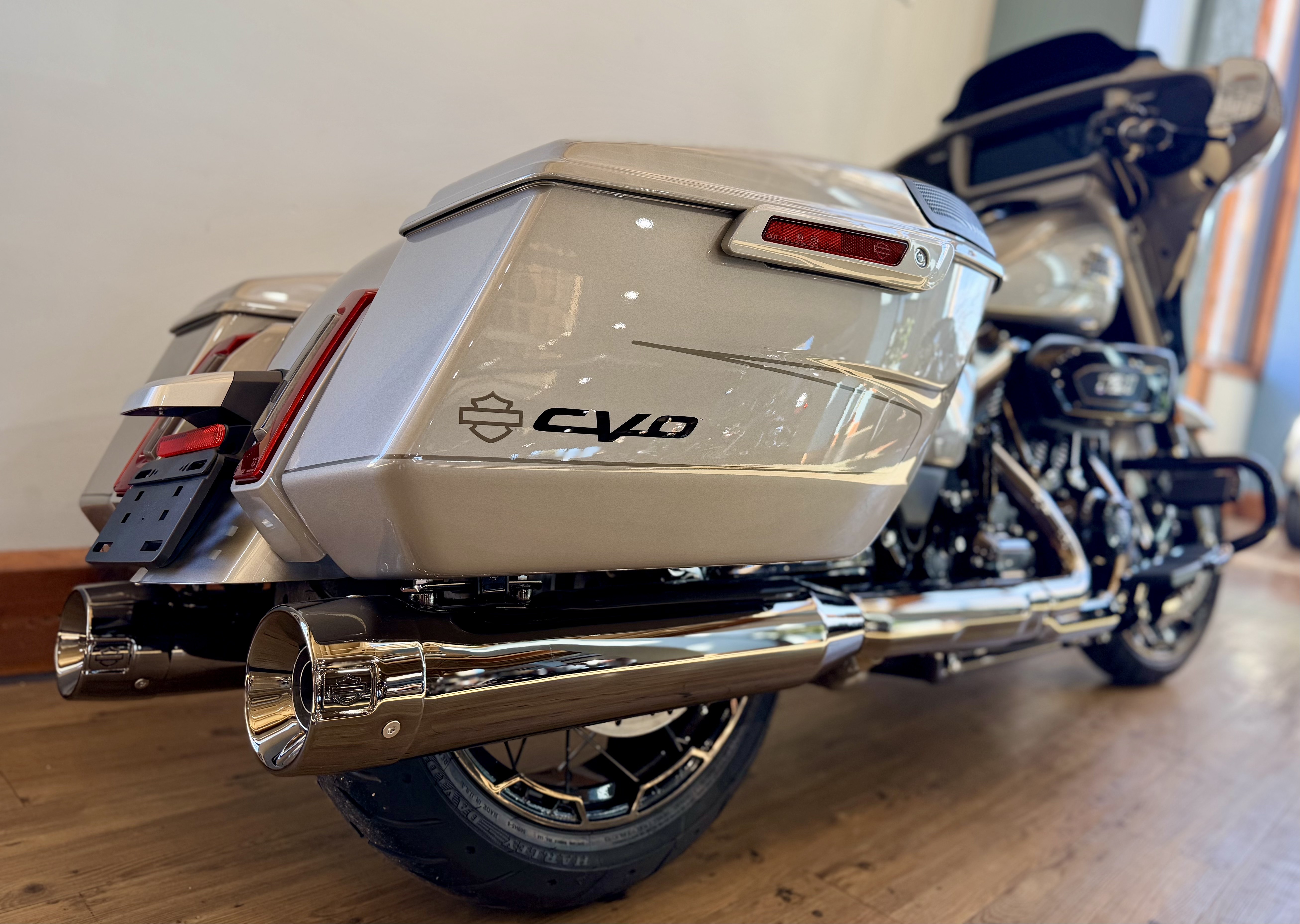 2023 Harley-Davidson CVO™ Street Glide® in Loveland, Colorado - Photo 10