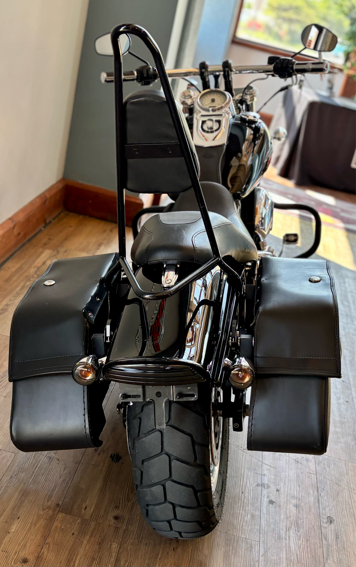 2010 Harley-Davidson Dyna® Fat Bob® in Loveland, Colorado - Photo 5