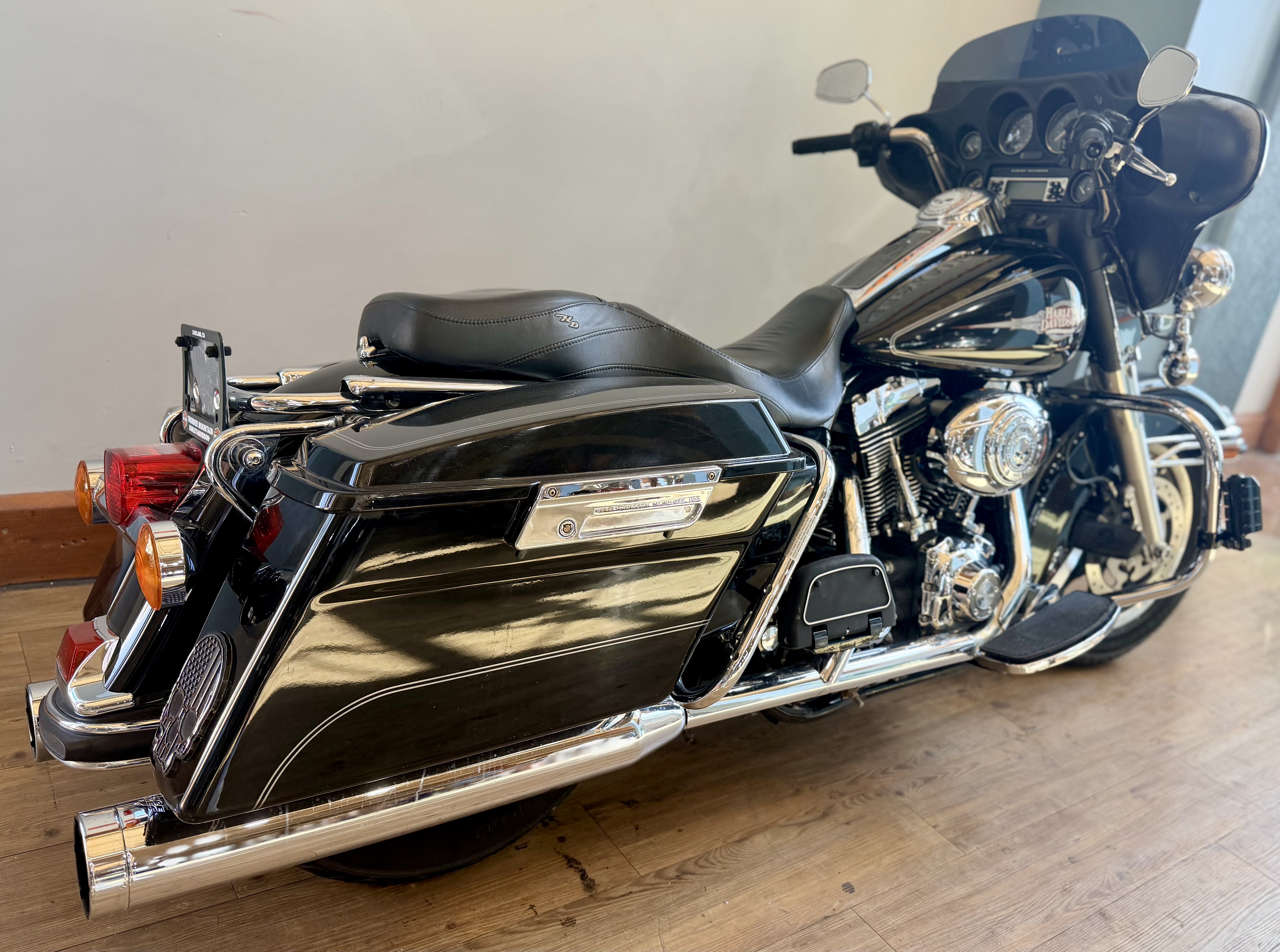 2008 Harley-Davidson Electra Glide® Classic in Loveland, Colorado - Photo 3