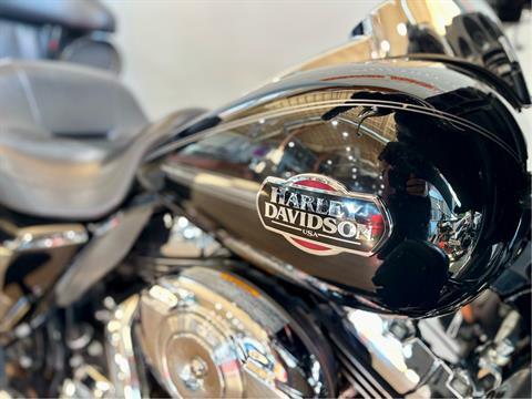 2013 Harley-Davidson Ultra Classic® Electra Glide® in Loveland, Colorado - Photo 6