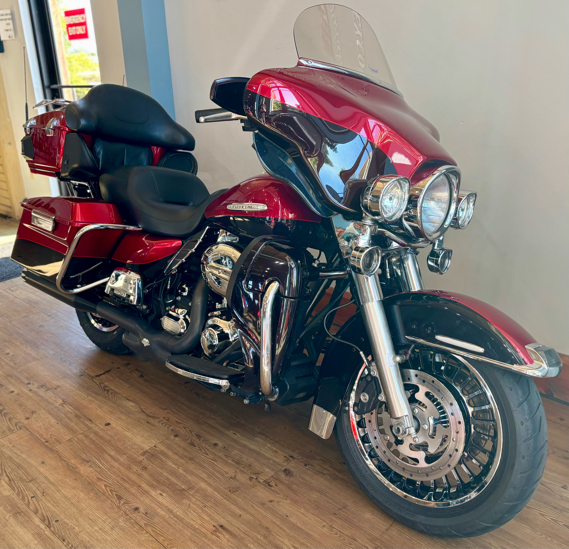 2012 Harley-Davidson Electra Glide® Ultra Limited in Loveland, Colorado - Photo 2