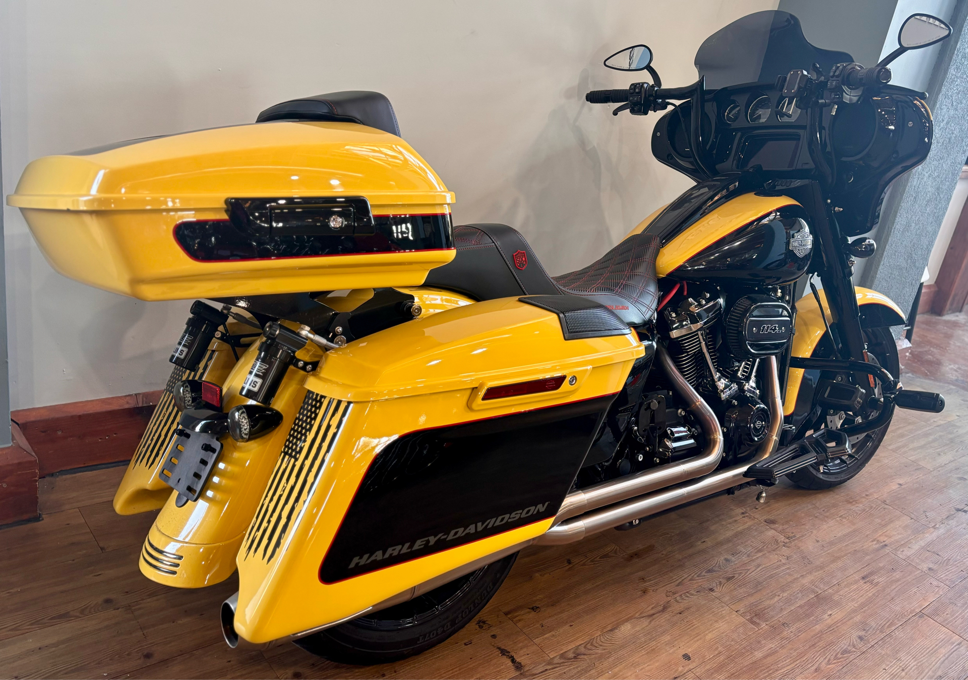 2023 Harley-Davidson Street Glide® Special in Loveland, Colorado - Photo 2