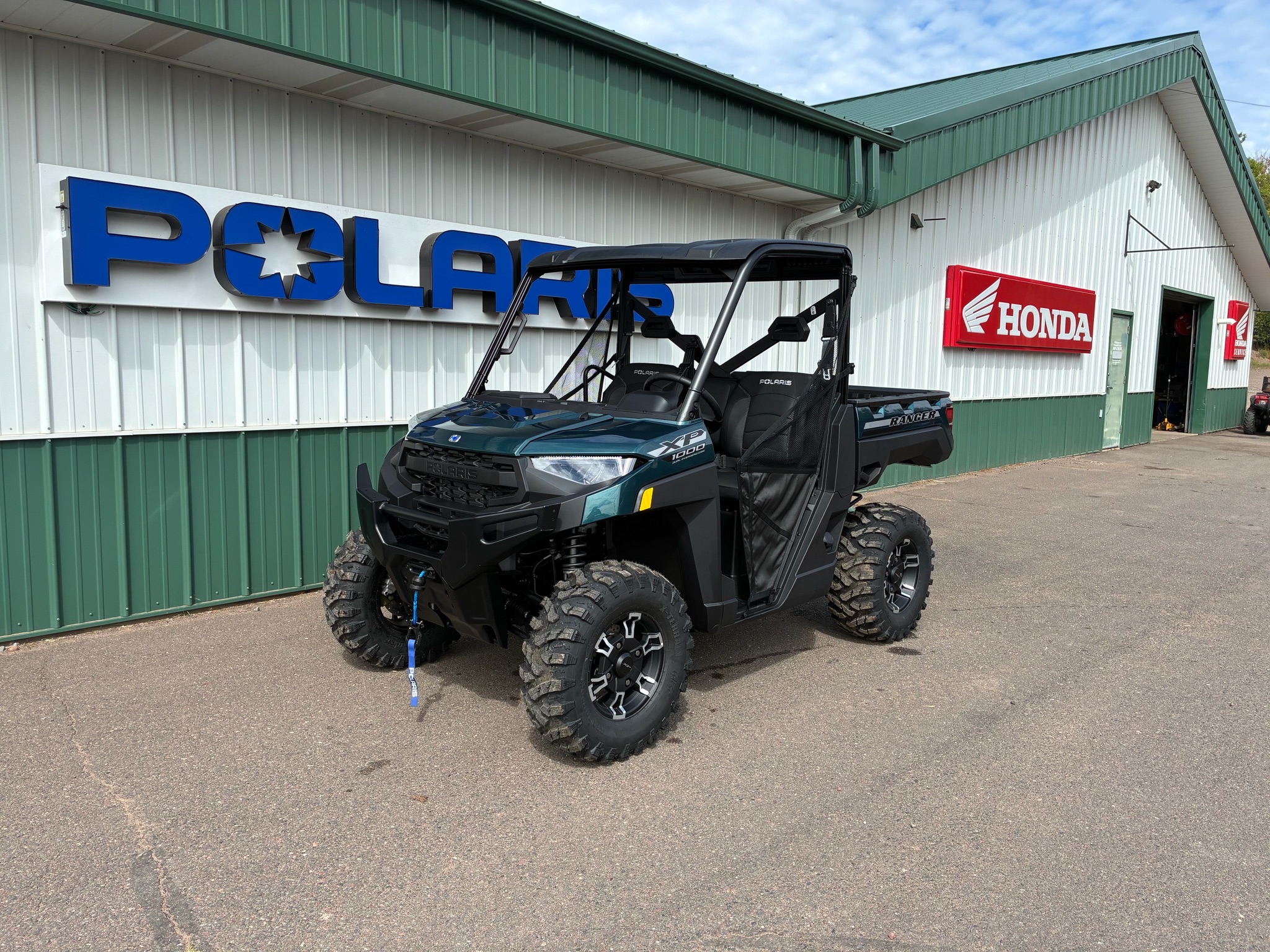 2026 Polaris Ranger XP 1000 Premium 4