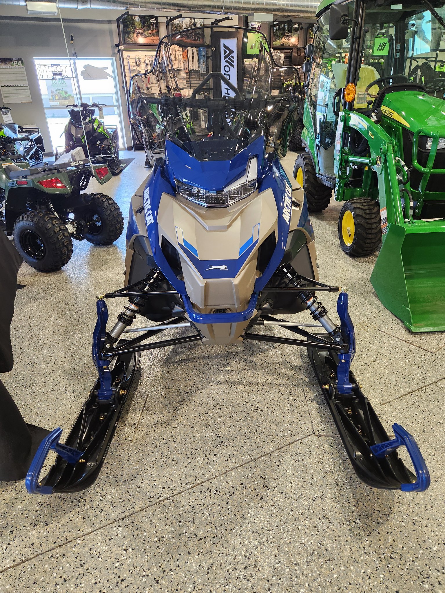 2027 Arctic Cat Bearcat 858 LT ES 2