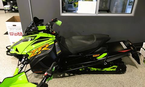 2024 Arctic Cat ZR 8000 QS3 ES in Grand Rapids, Minnesota - Photo 2