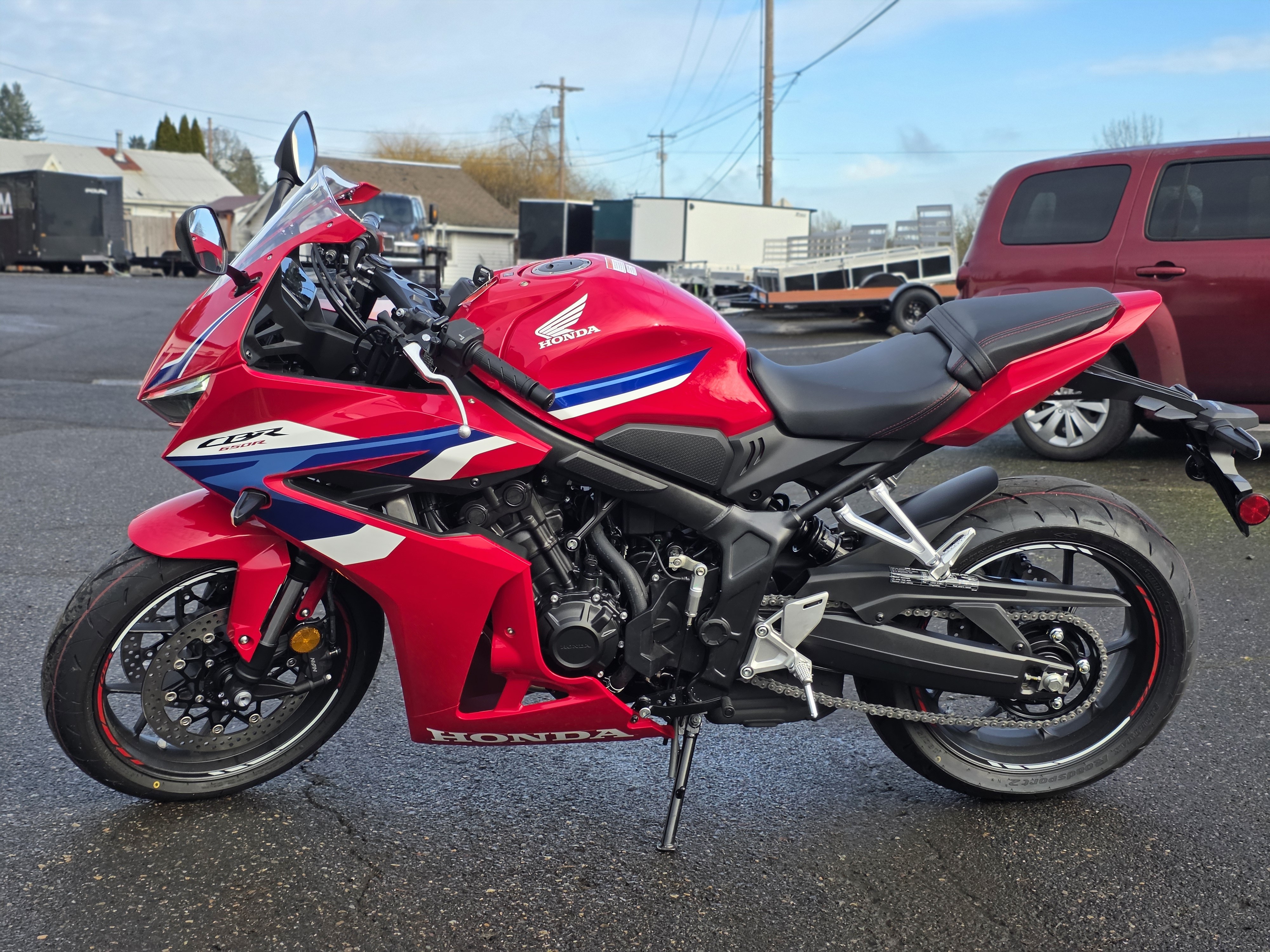 2025 Honda CBR650R E-Clutch 1
