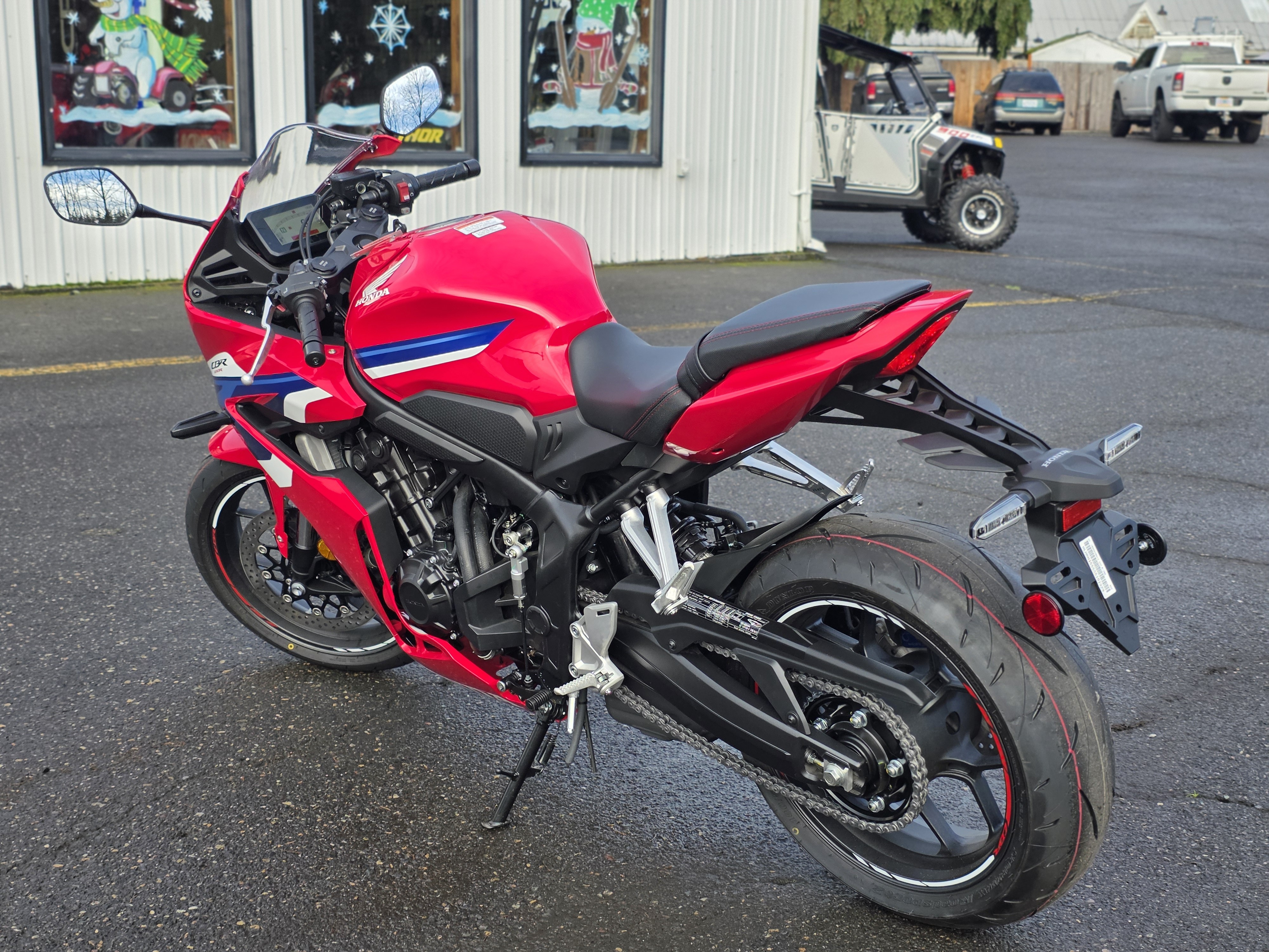 2025 Honda CBR650R E-Clutch 6