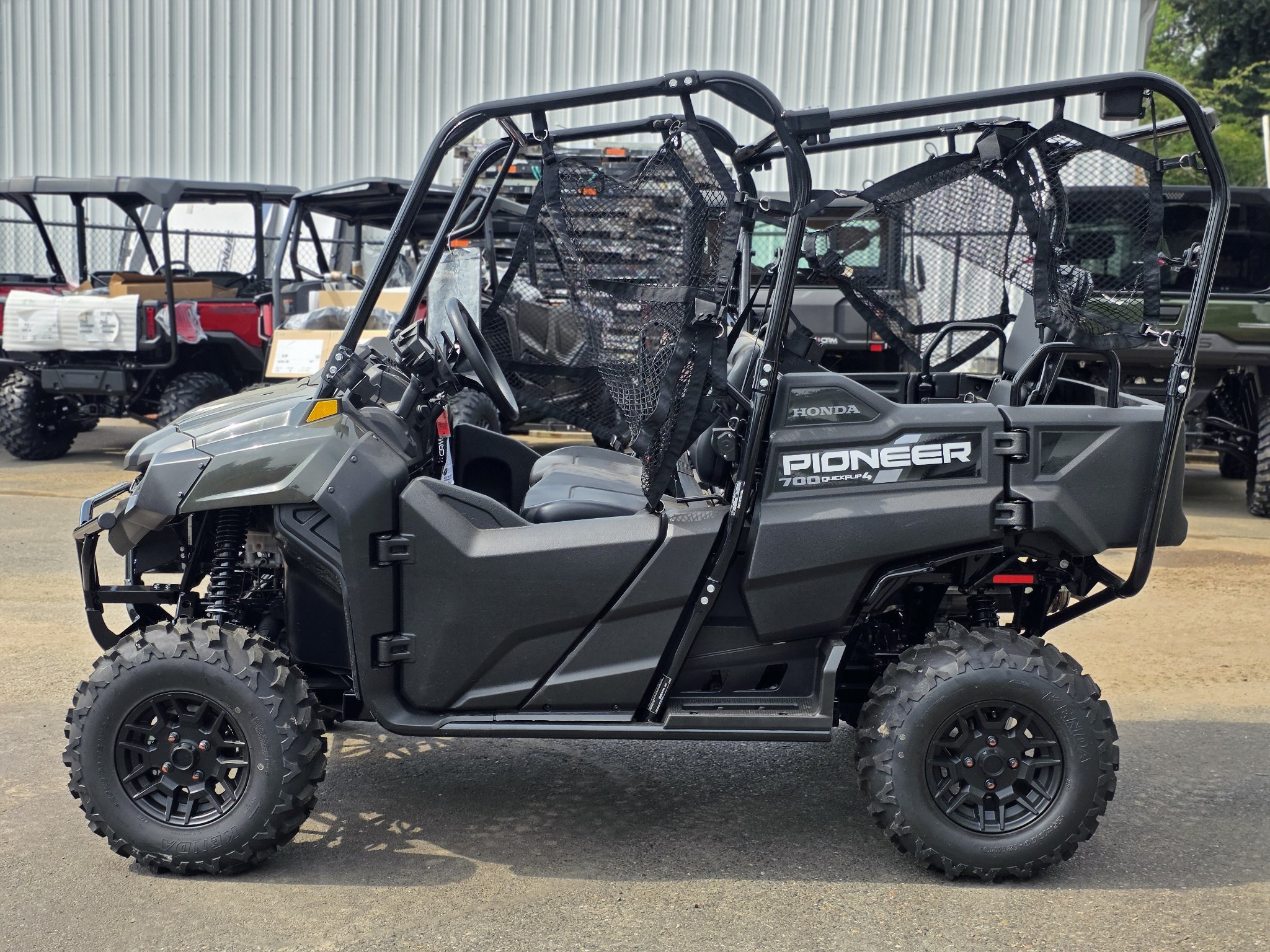 2026 Honda Pioneer 700-4 Deluxe for sale 957284