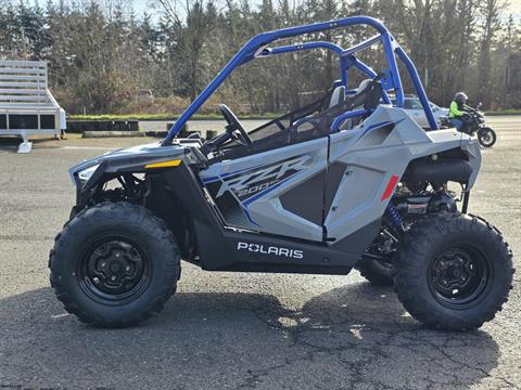 2026 Polaris RZR 200 EFI