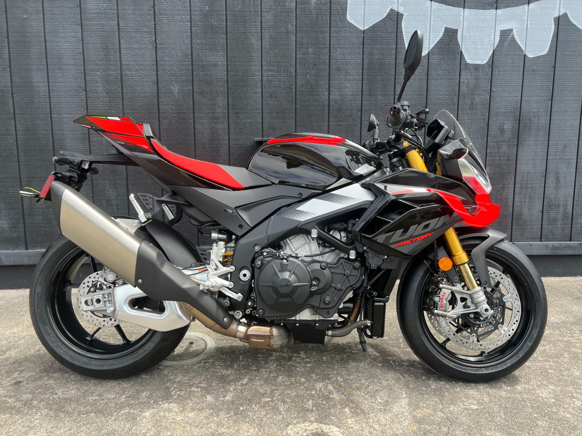 New 2026 Aprilia Tuono V4 Factory 1100, Oakland CA | Specs, Price