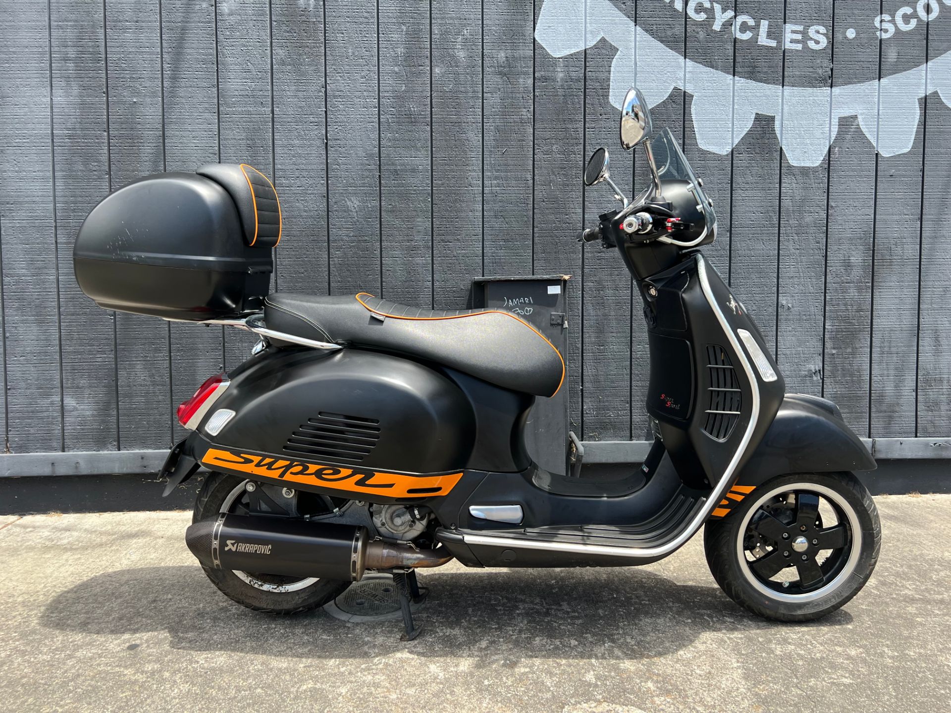Super 150 Vespa Gts 300 Super 2015 Piaggio Vespa Super 150 Sprint