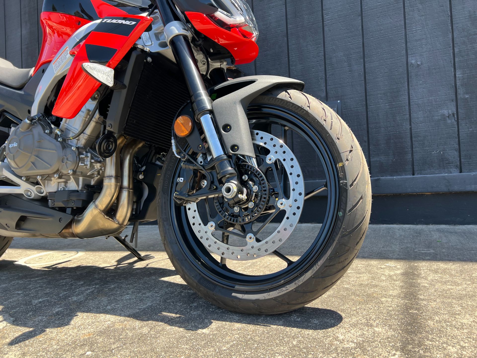 【apolina】2-3Y 13 Fast Facts About The 2026 Aprilia Tuono 457 You Didn't