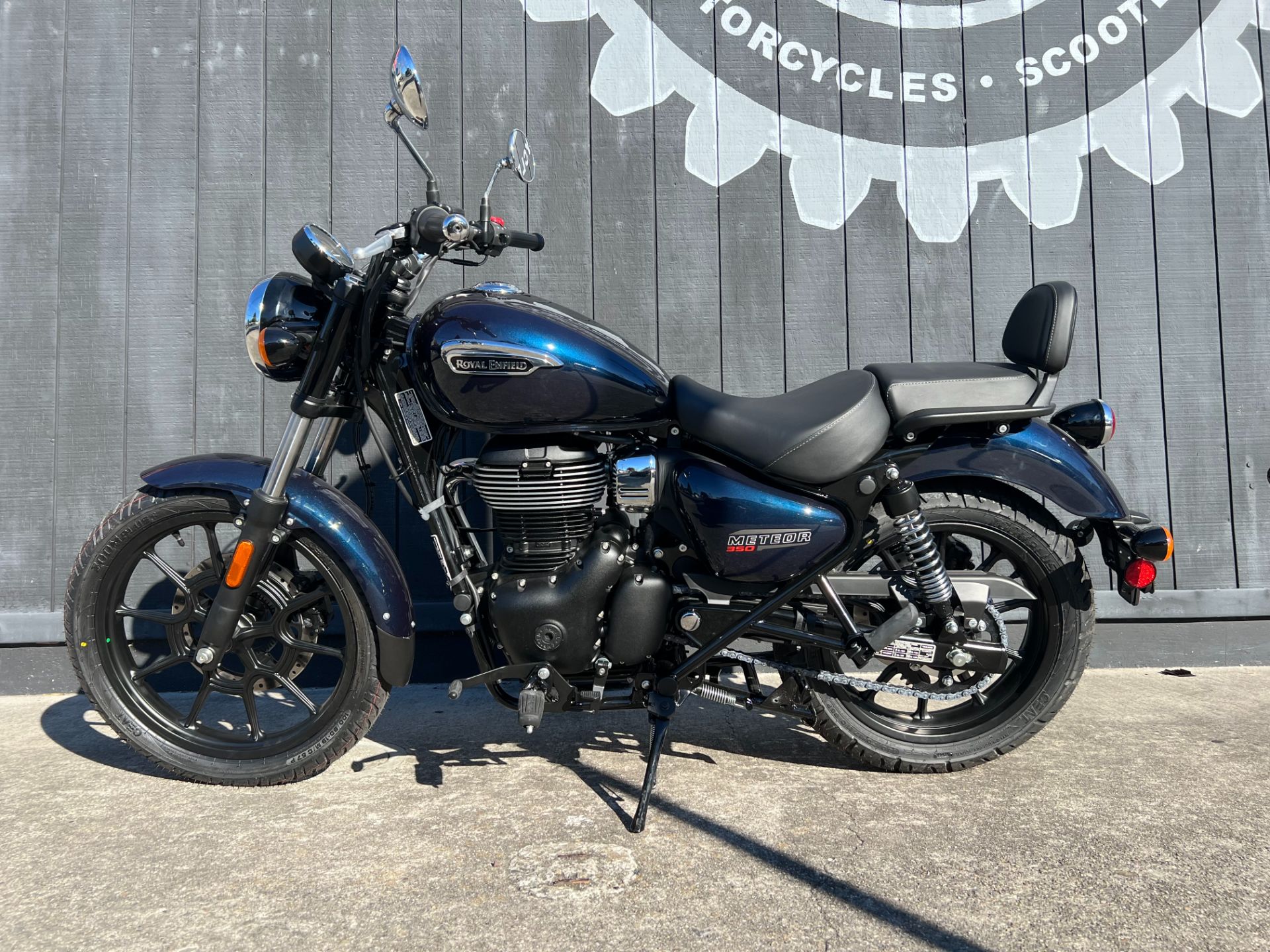 2024  Meteor 350 9