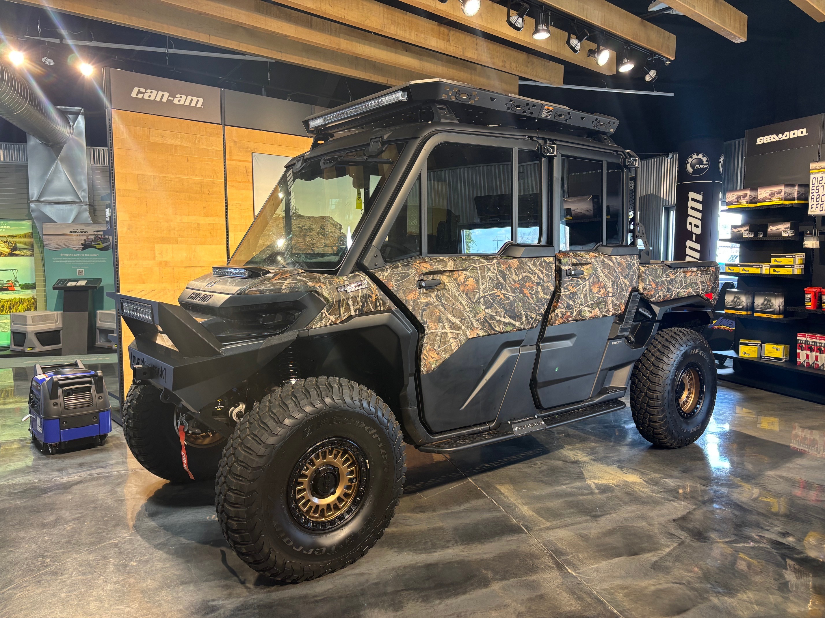 2026 Can-Am Defender MAX Limited HD11