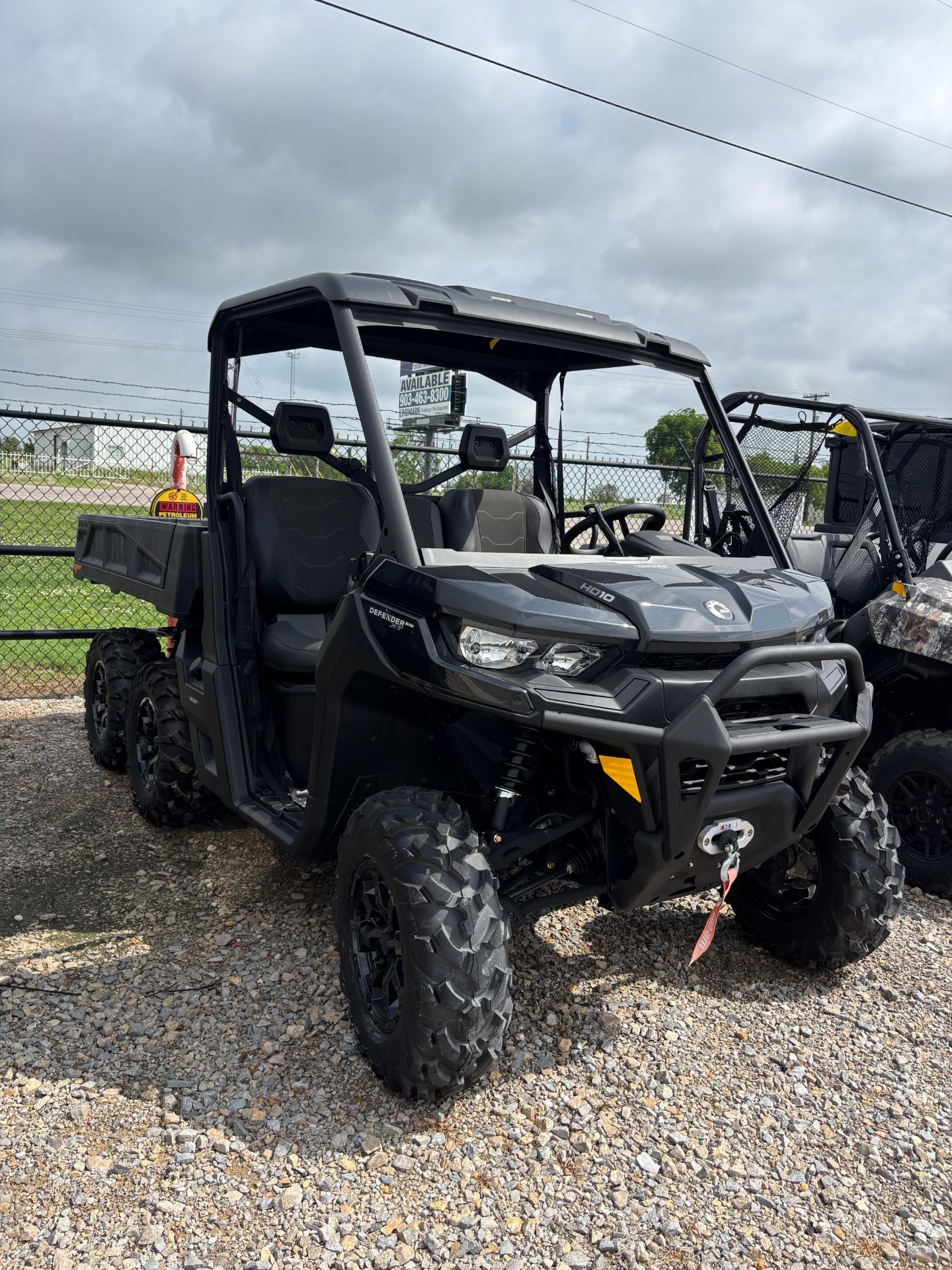 2026 Can-Am Defender 6x6 XT
