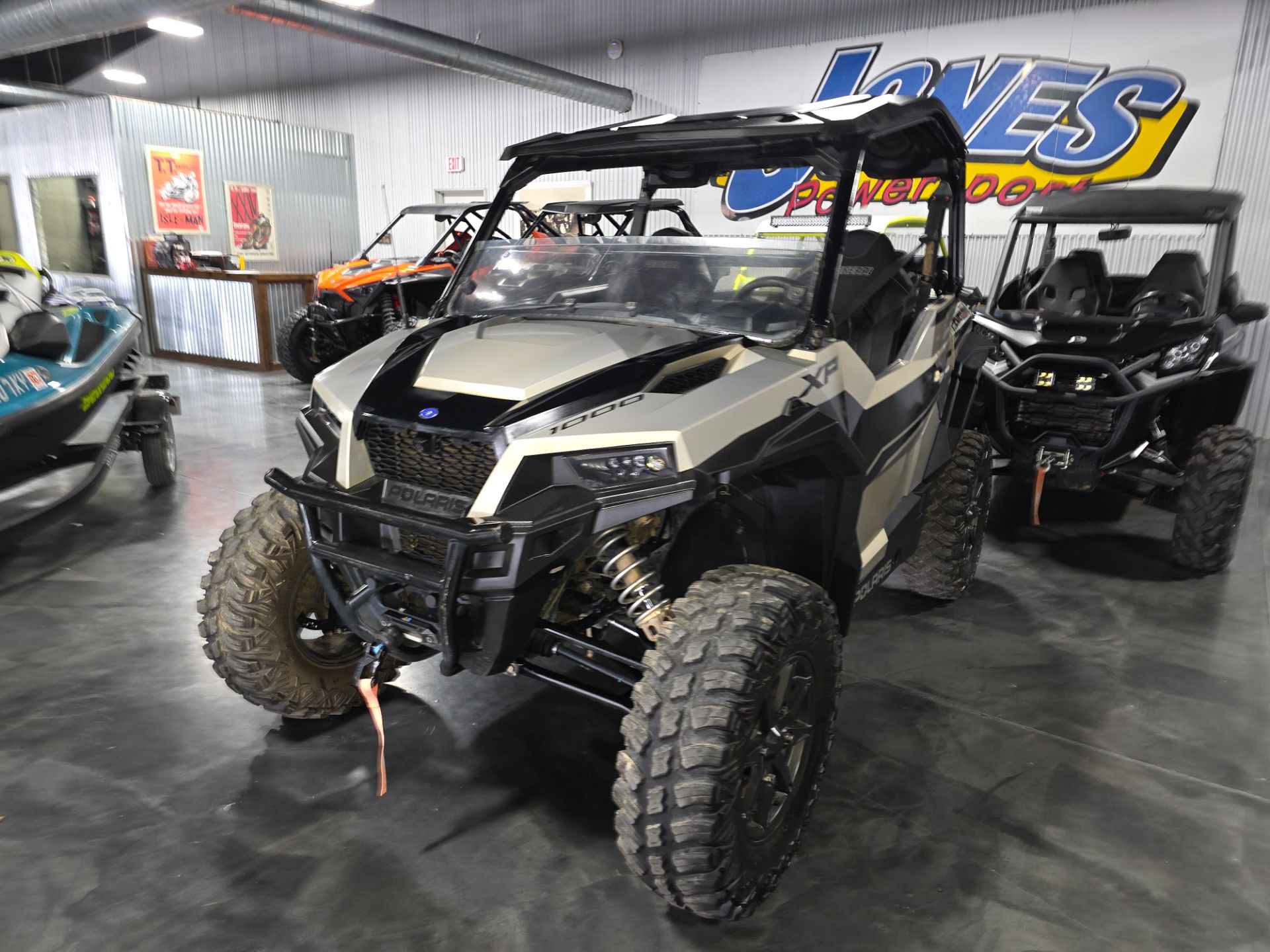2024 Polaris General XP 1000 Ultimate 1