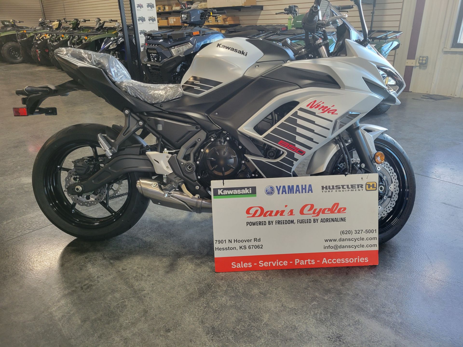 New 2026 Kawasaki Ninja 650 ABS, Hesston KS | Specs, Price, Photos