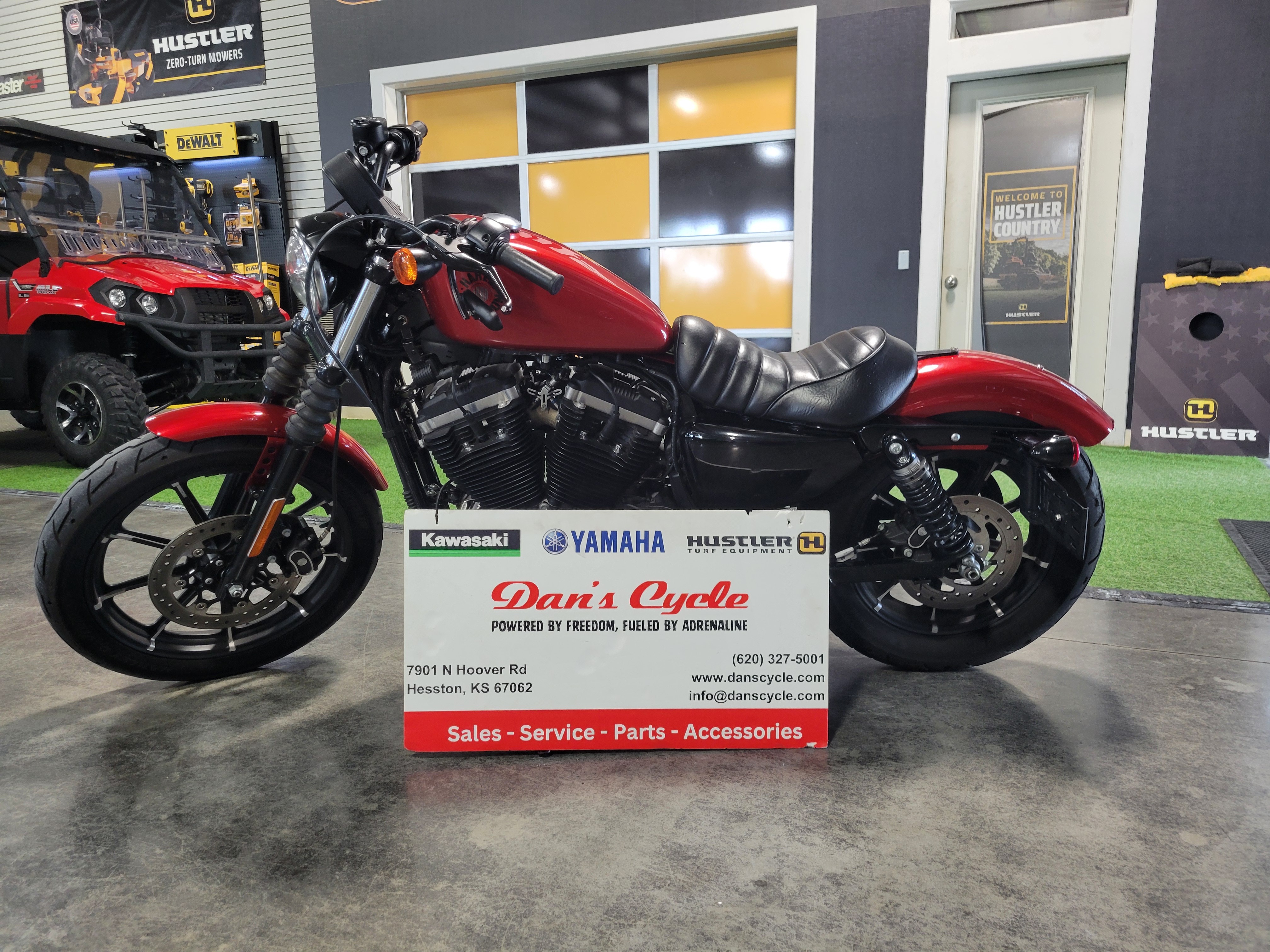 2019 Iron 883