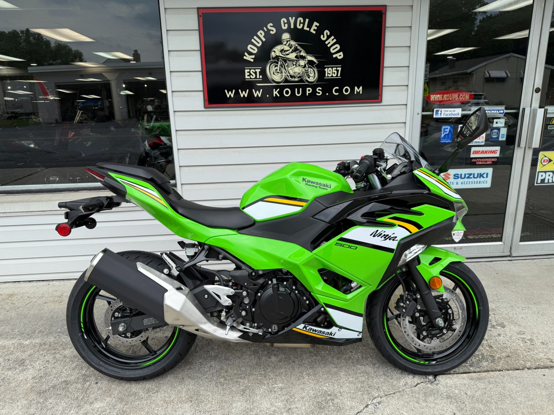New 2025 Kawasaki Ninja 500 KRT Edition, Harrisburg PA | Specs