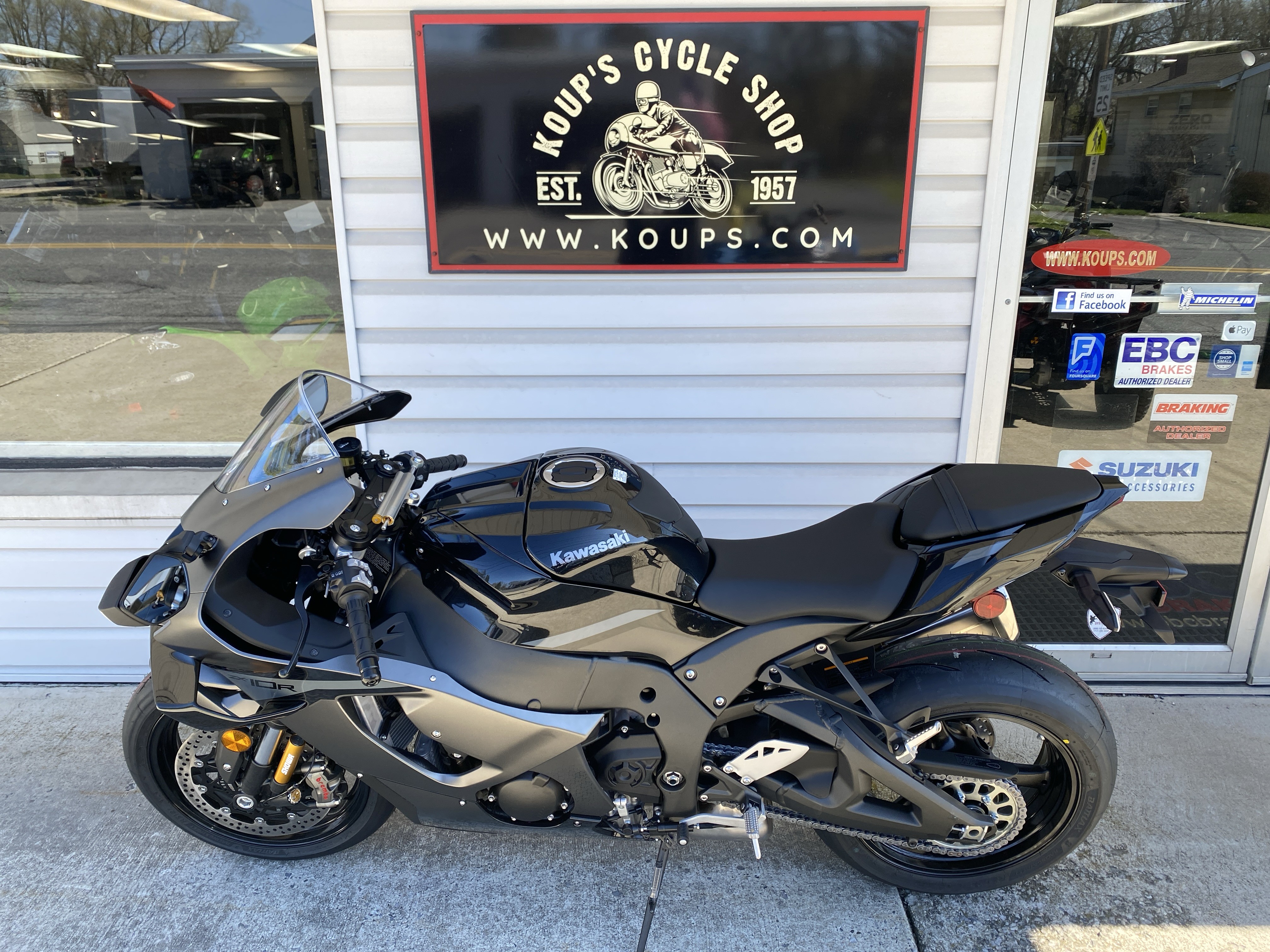 New 2026 Kawasaki Ninja® ZX™-10R ABS, Harrisburg PA | Specs, Price