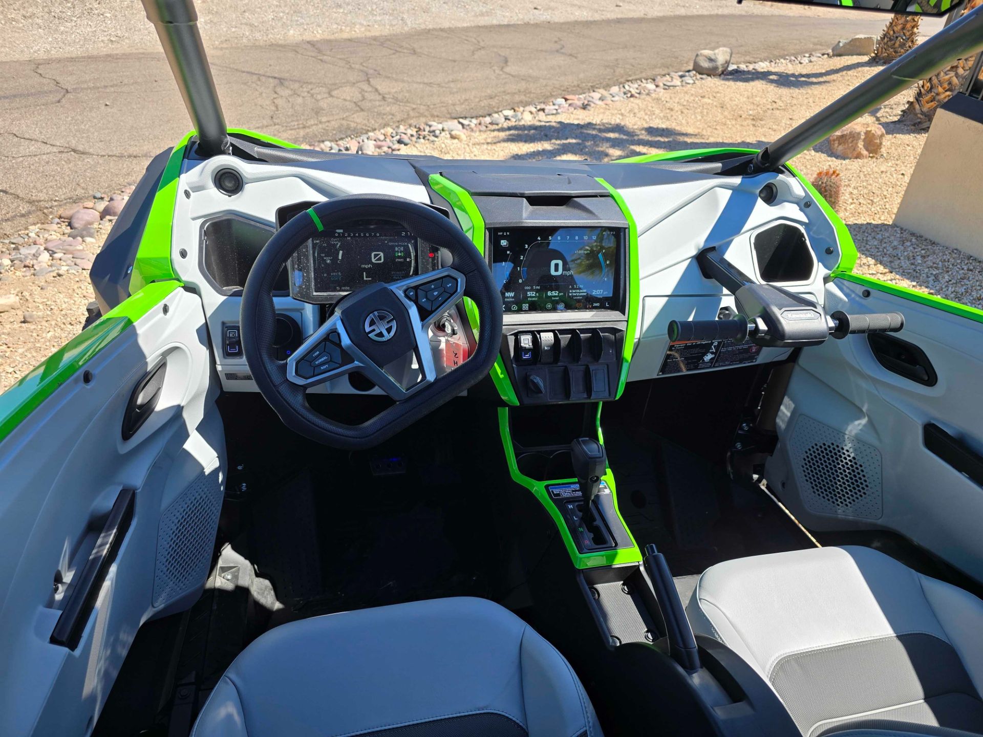 2026 Kawasaki Teryx®5 H2 Deluxe eS 5
