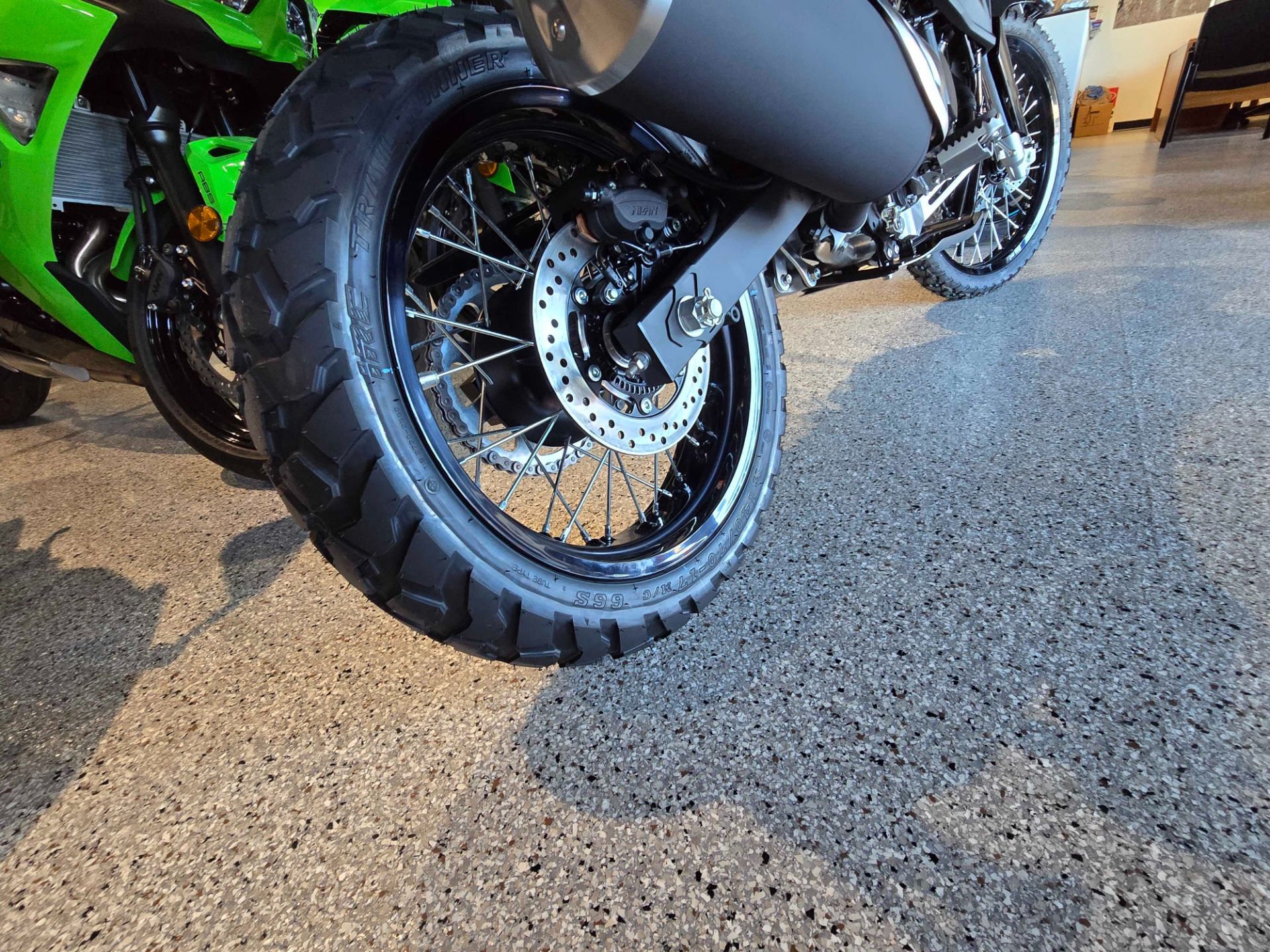 2026 Kawasaki KLE®500 ABS 10