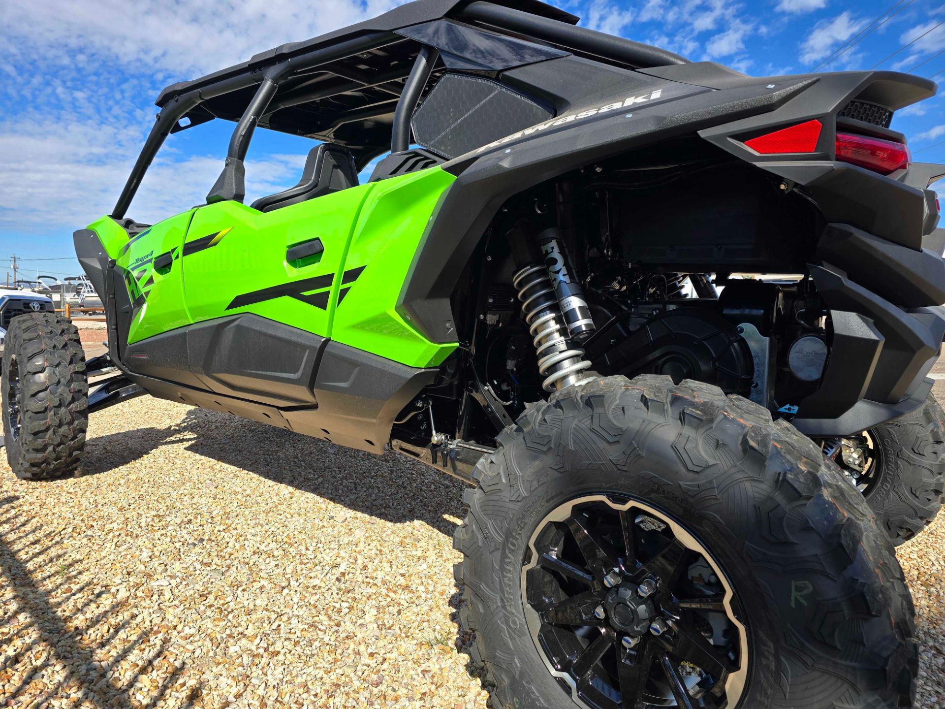 2026 Kawasaki Teryx®4 H2 7