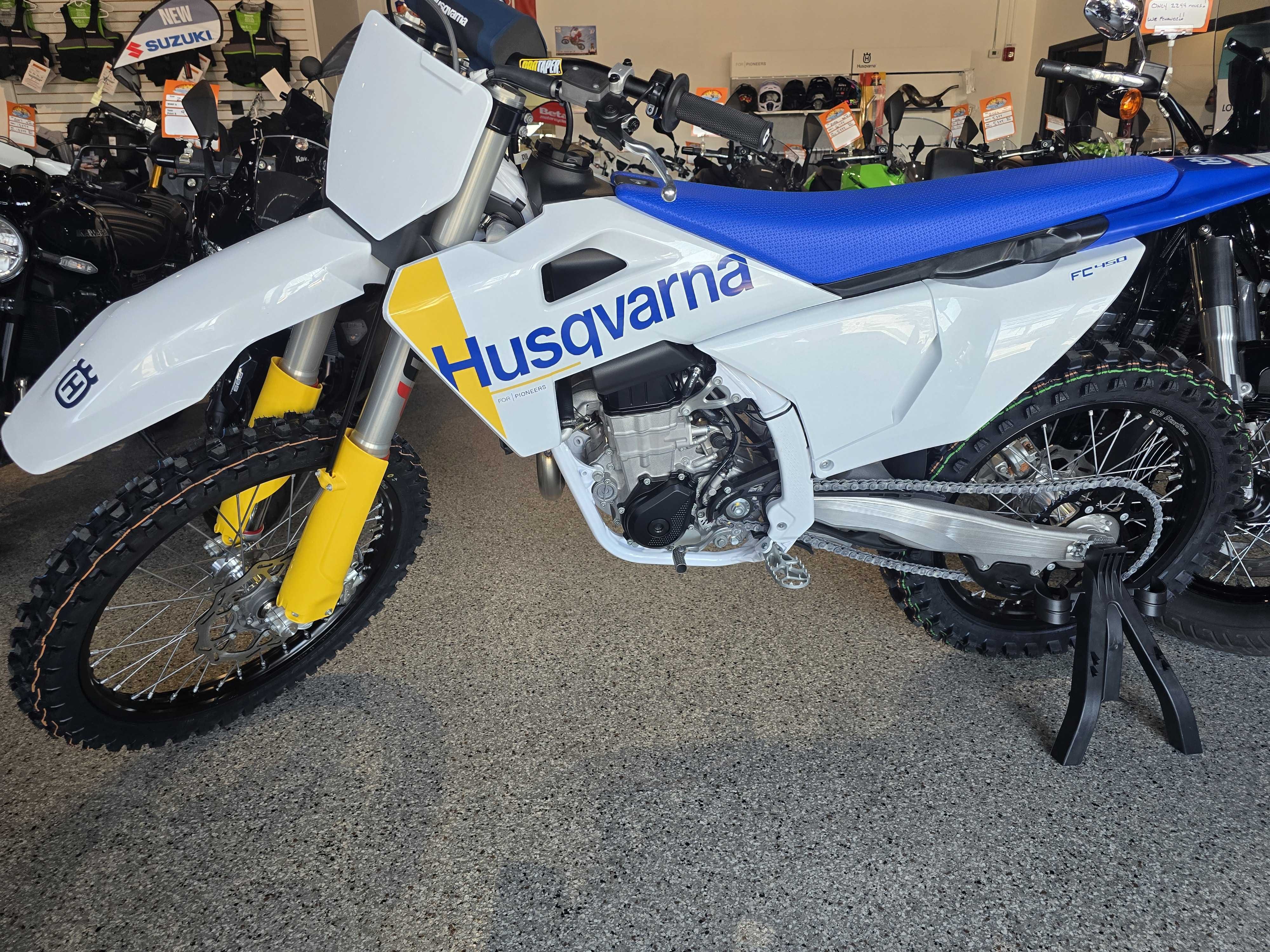 2027 Husqvarna FC 450 1
