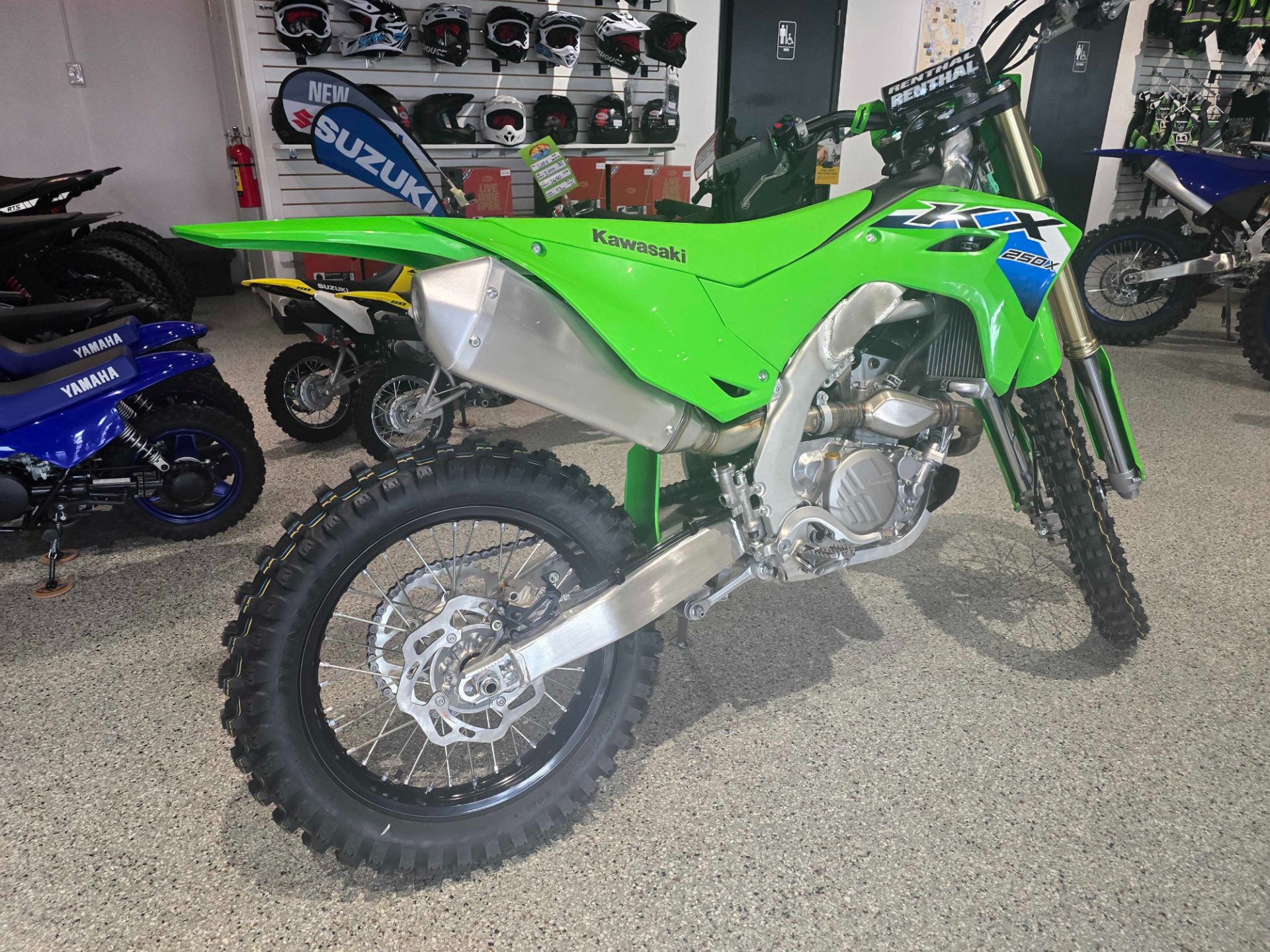 2026 Kawasaki KX250X 3