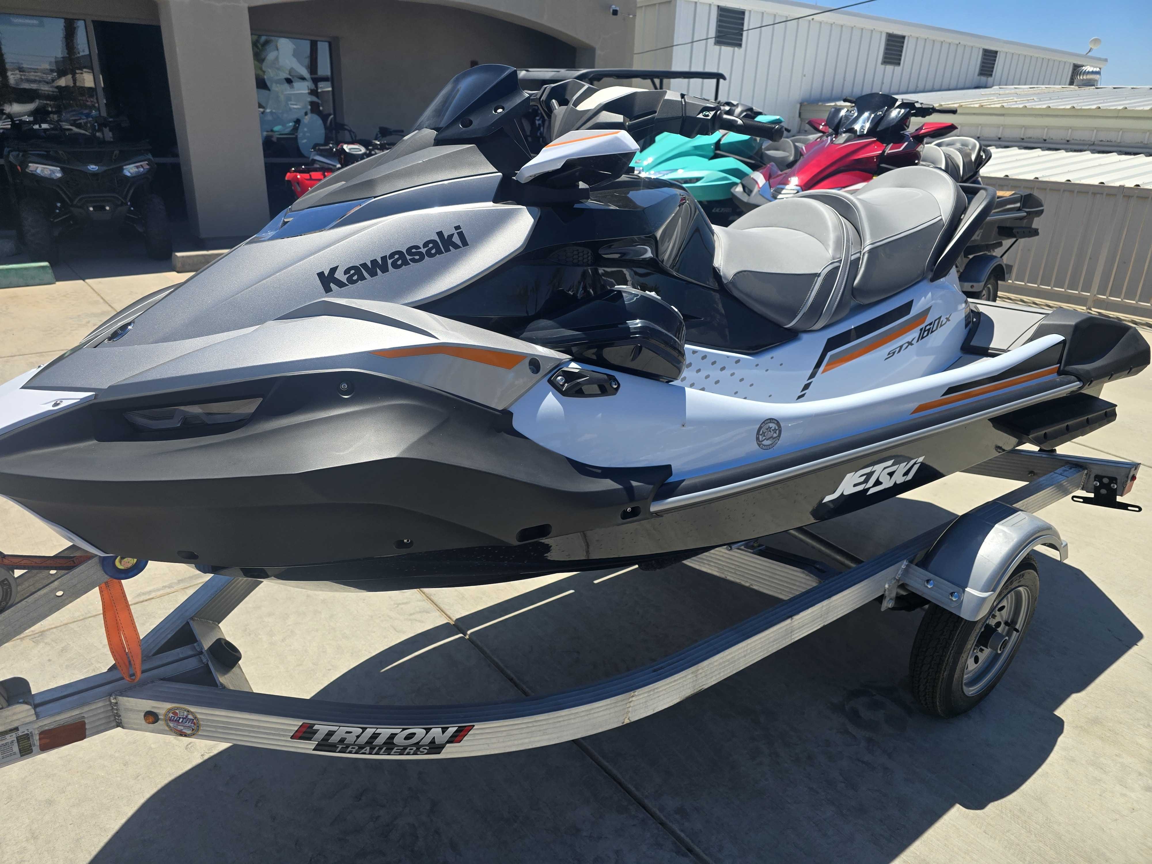 2026 Kawasaki Jet Ski® STX® 160LX 2