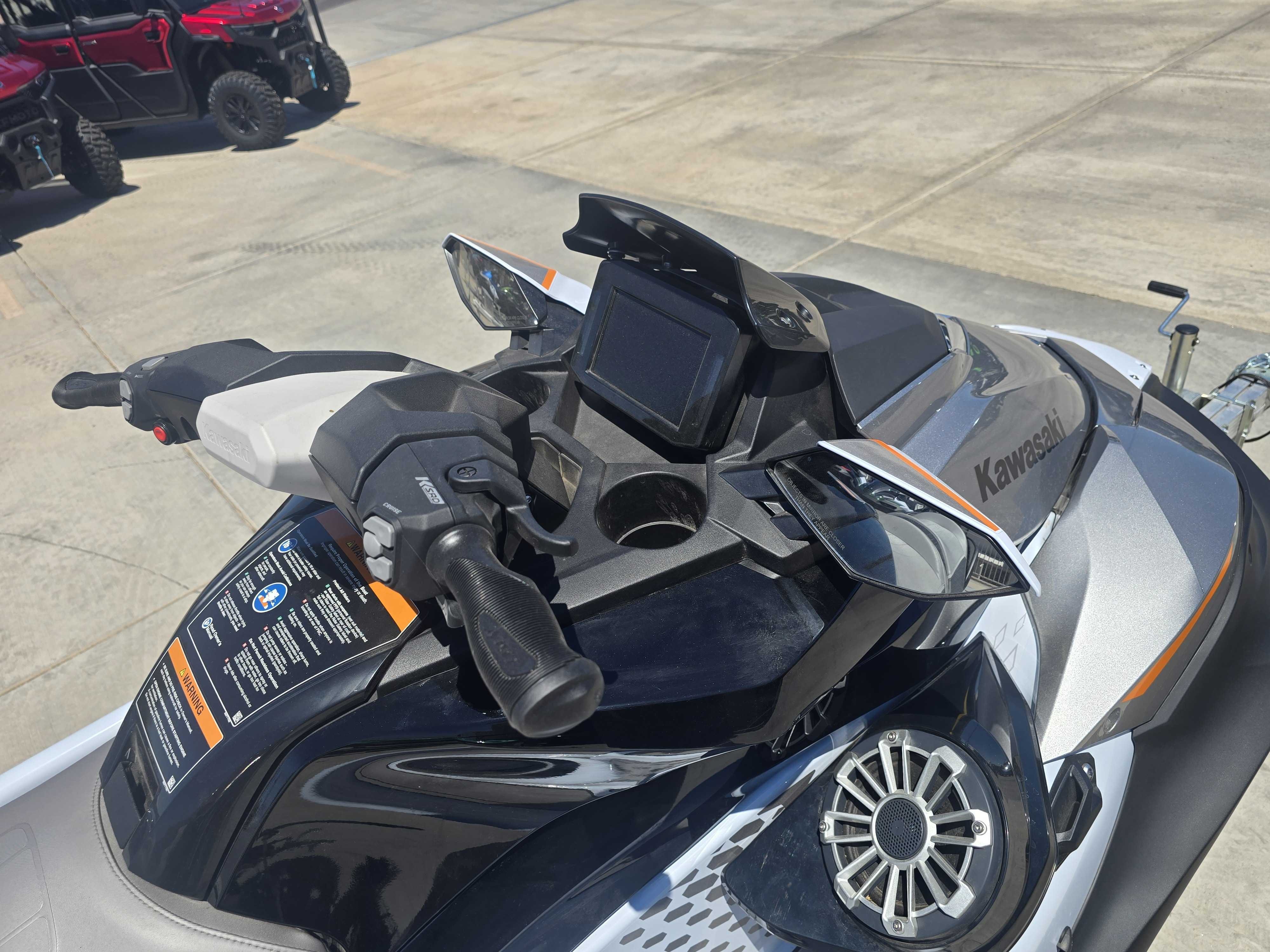 2026 Kawasaki Jet Ski® STX® 160LX 10