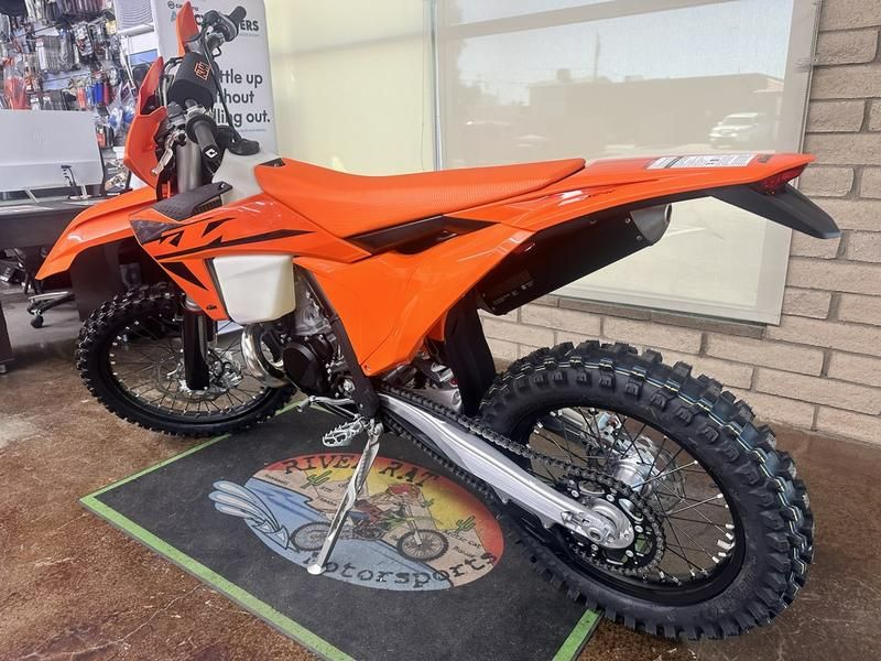 2025 KTM 250 XC-W 2