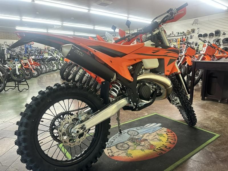 2025 KTM 250 XC-W 3