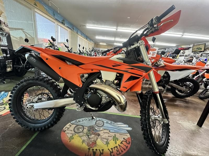 2025 KTM 250 XC-W 4